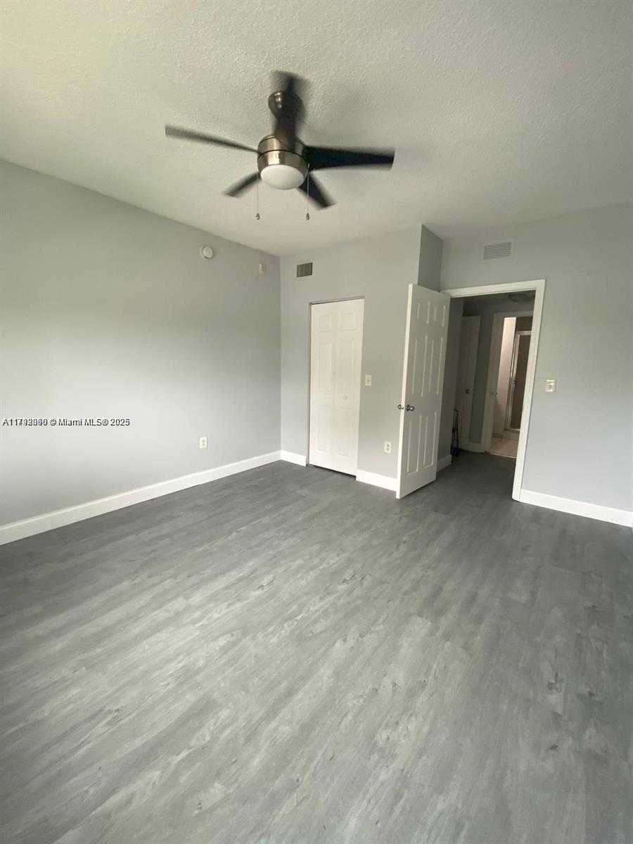 Small Image of 2351 WEST PRESERVE WAY #205, Miramar Number 17