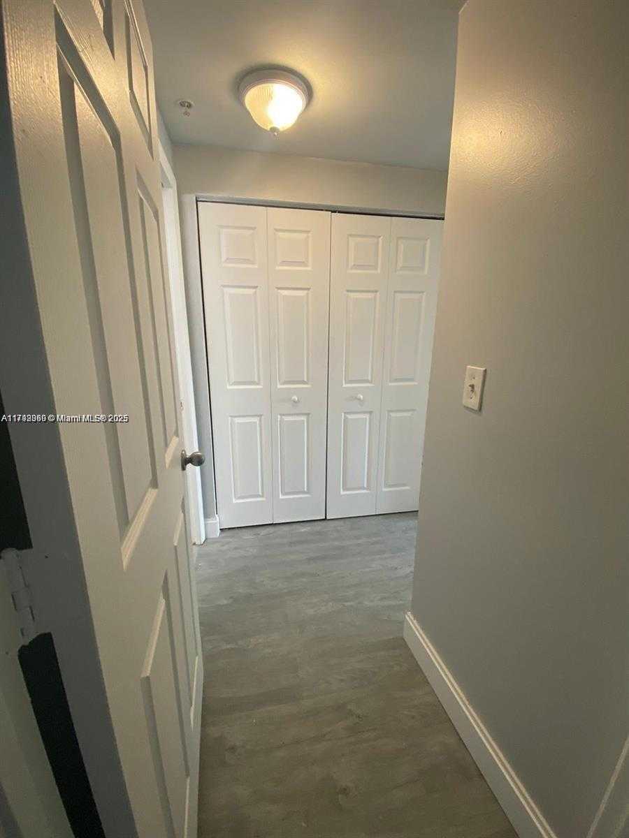 Small Image of 2351 WEST PRESERVE WAY #205, Miramar Number 19