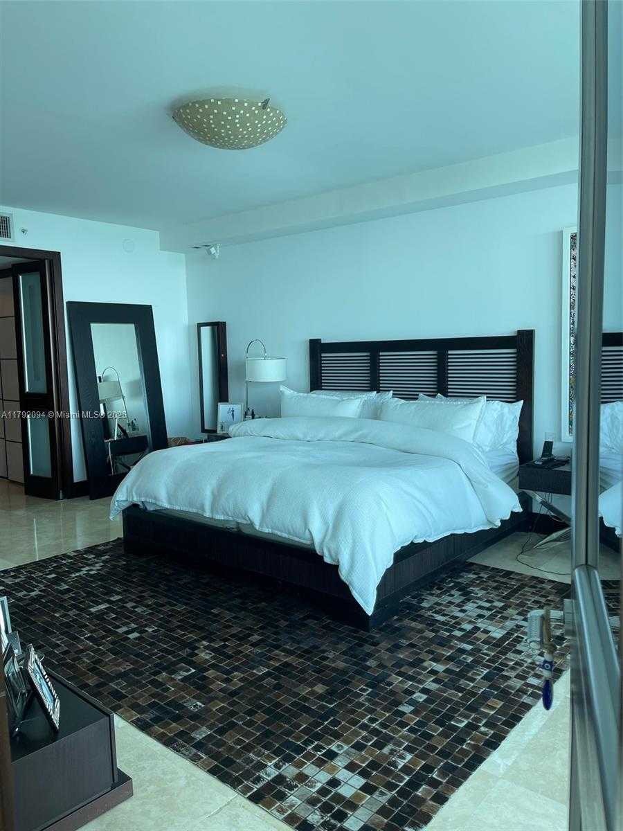 Small Image of 1331 BRICKELL BAY DR #3607, Miami Number 11
