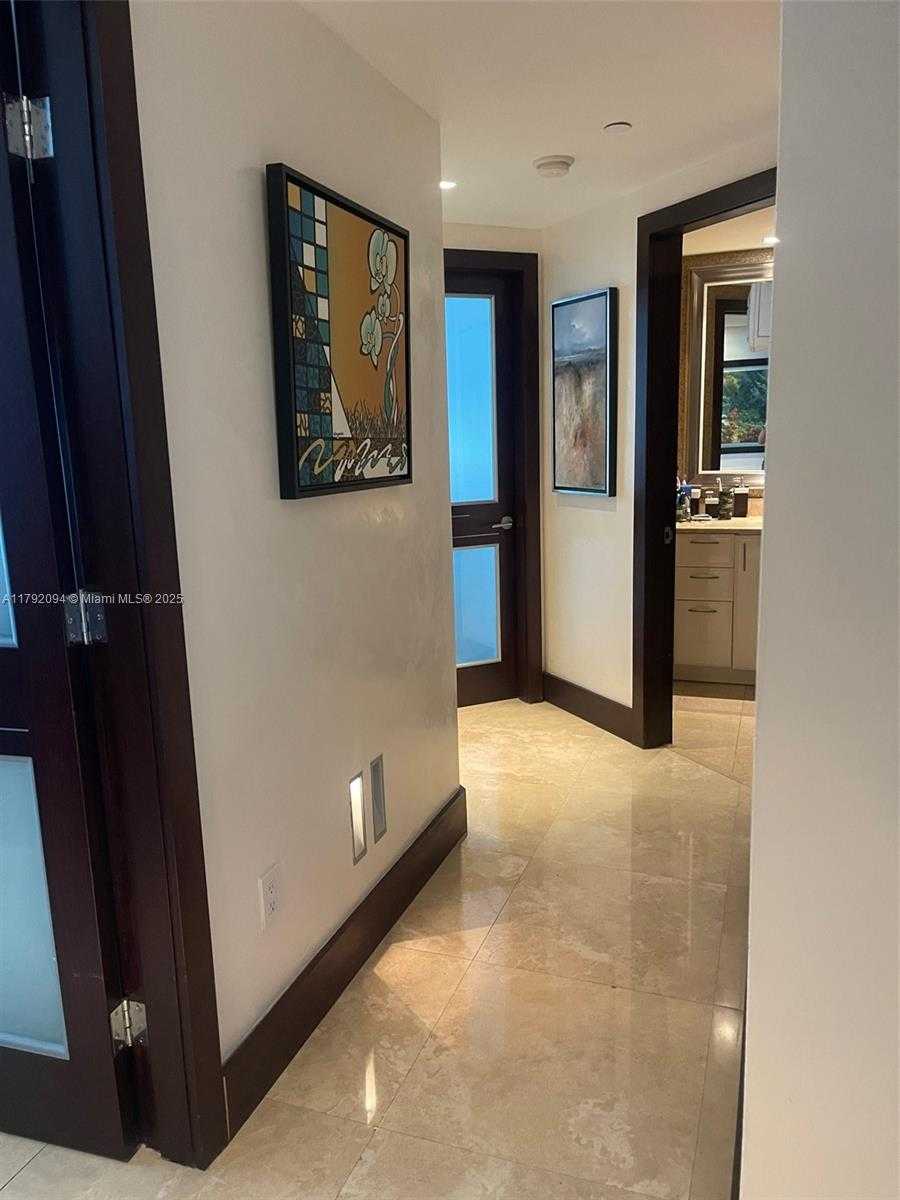 Small Image of 1331 BRICKELL BAY DR #3607, Miami Number 31