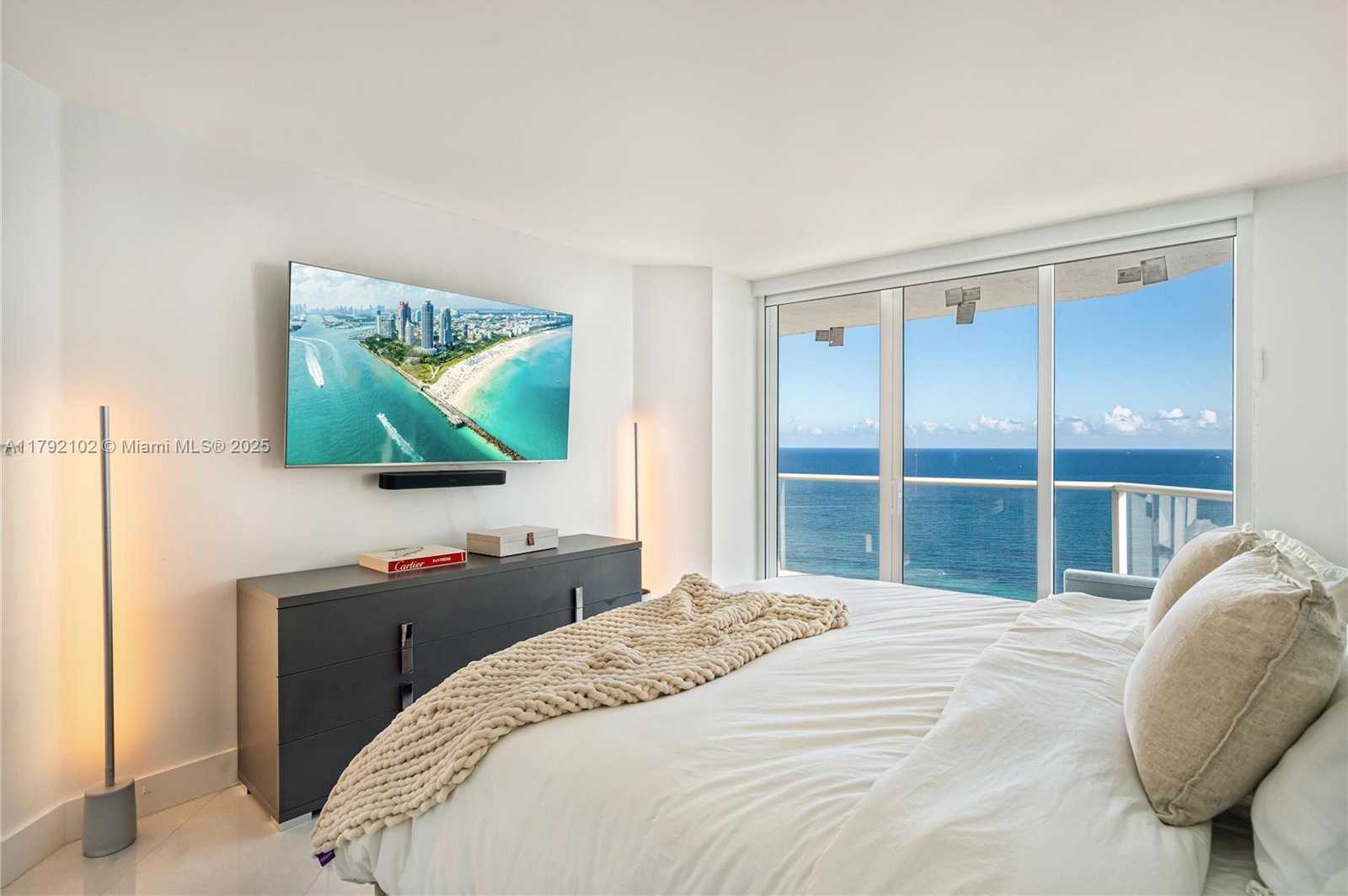 Small Image of 16485 COLLINS AVE #2438, Sunny Isles Beach Number 13
