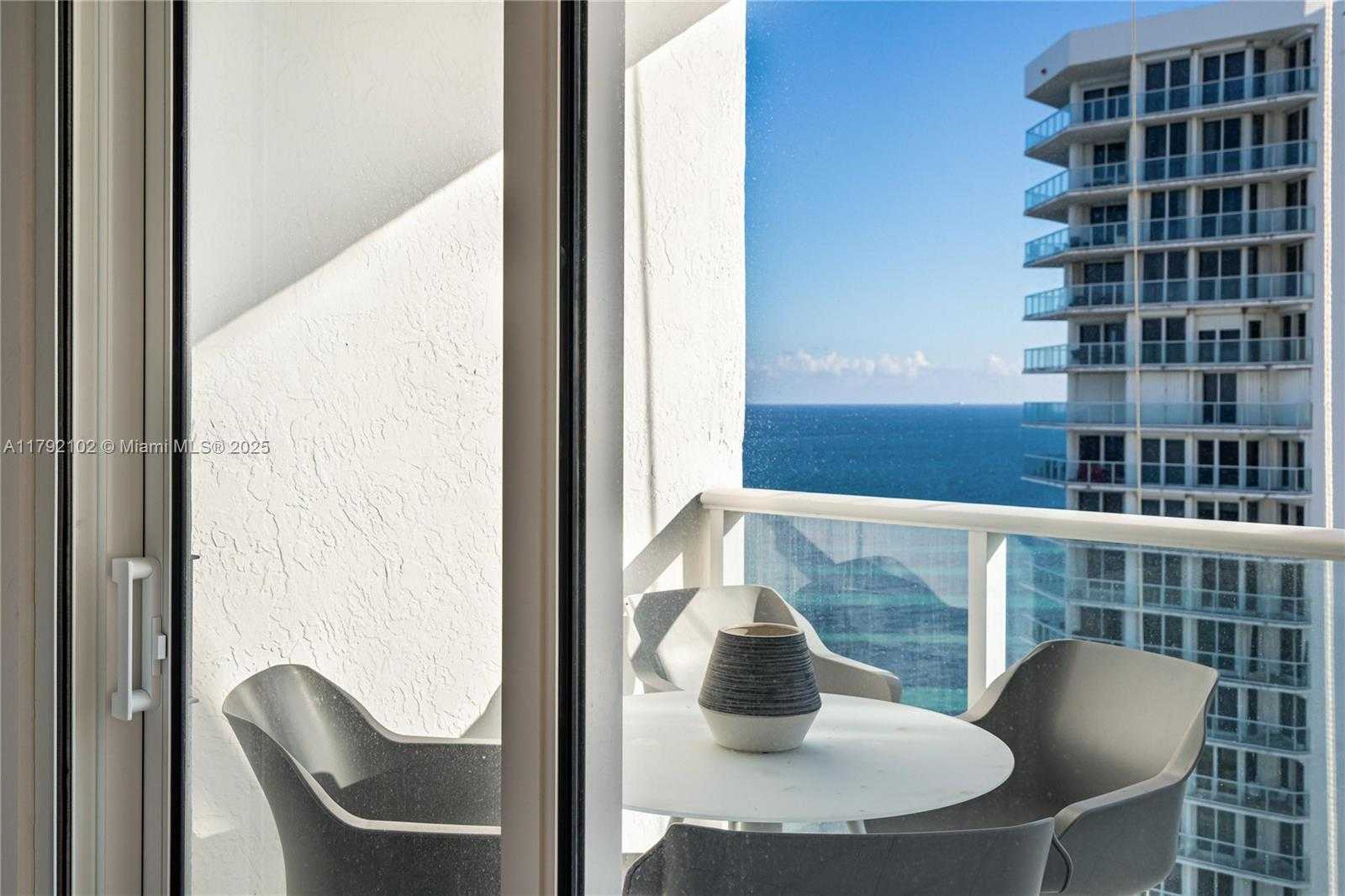 Small Image of 16485 COLLINS AVE #2438, Sunny Isles Beach Number 27
