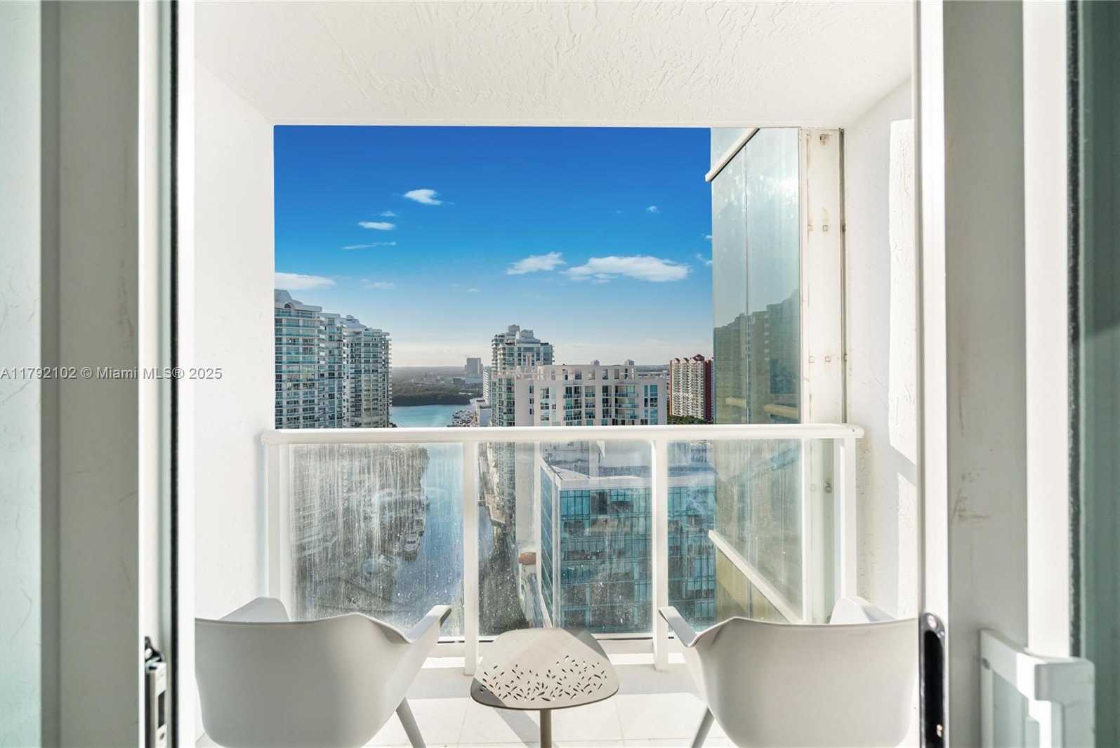 Small Image of 16485 COLLINS AVE #2438, Sunny Isles Beach Number 30
