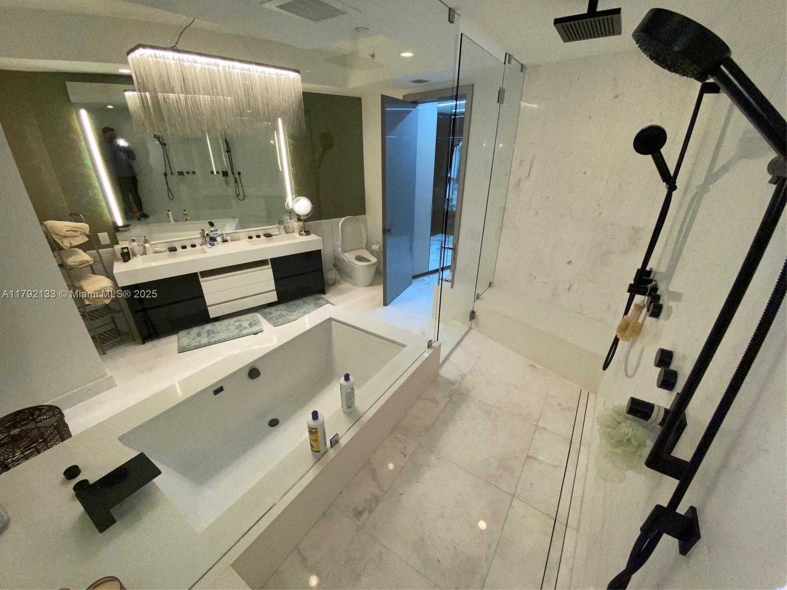 Small Image of 18555 COLLINS AVE #2505, Sunny Isles Beach Number 12