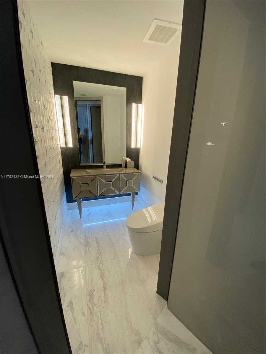 Small Image of 18555 COLLINS AVE #2505, Sunny Isles Beach Number 30