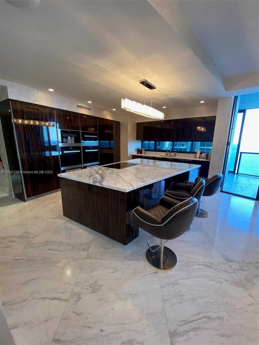 Small Image of 18555 COLLINS AVE #2505, Sunny Isles Beach Number 32