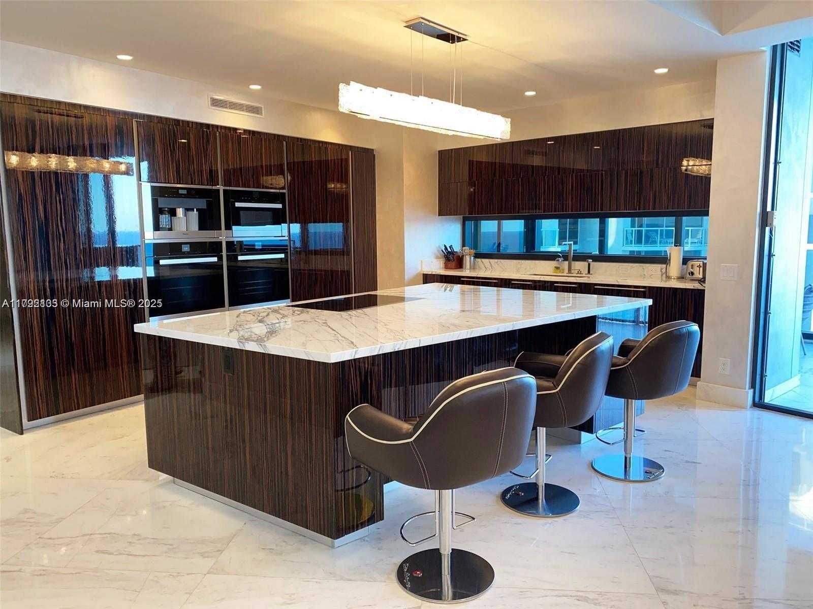 Small Image of 18555 COLLINS AVE #2505, Sunny Isles Beach Number 7