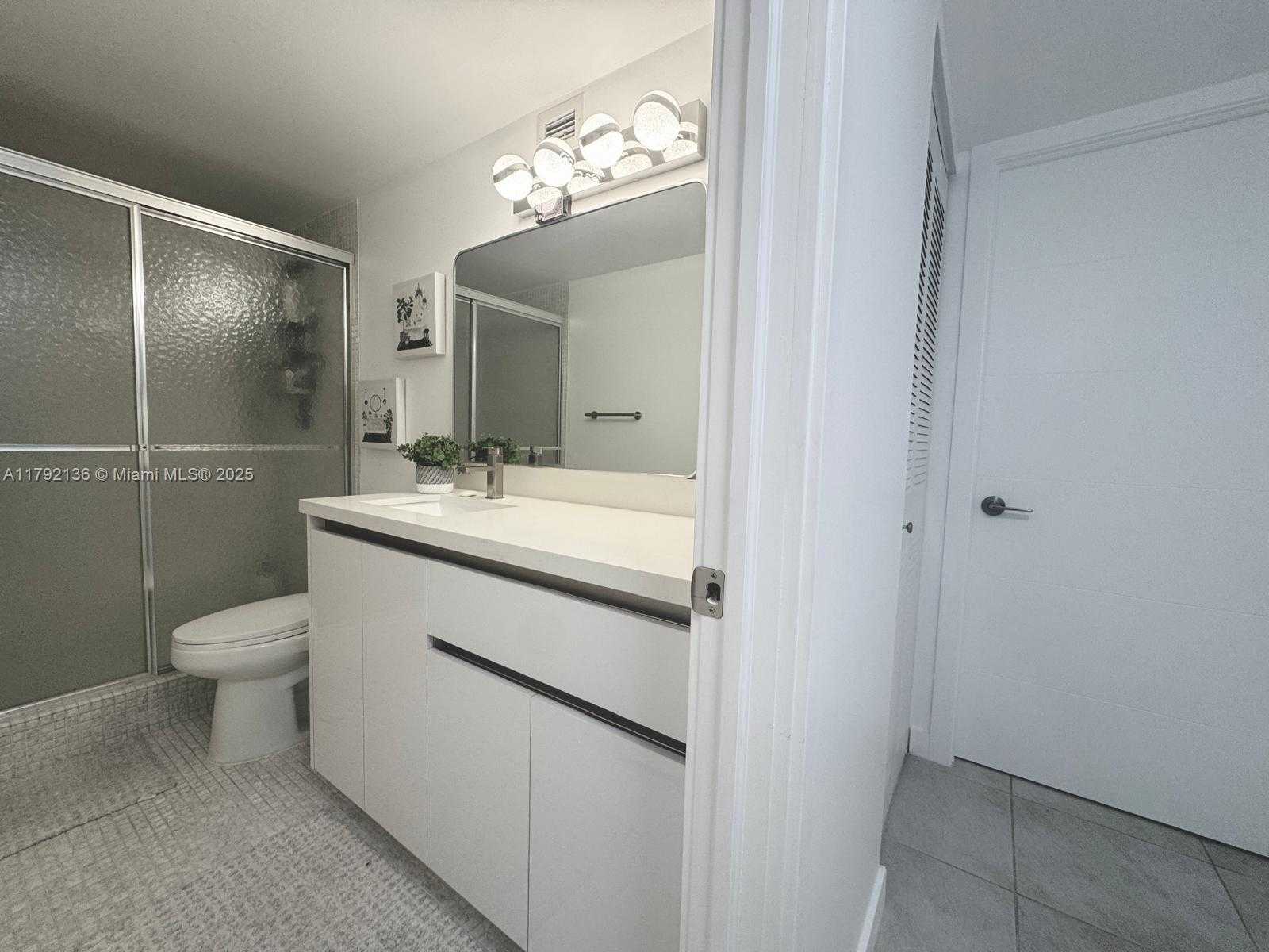 Small Image of 3800 SOUTH OCEAN DR #1710, Hollywood Number 35
