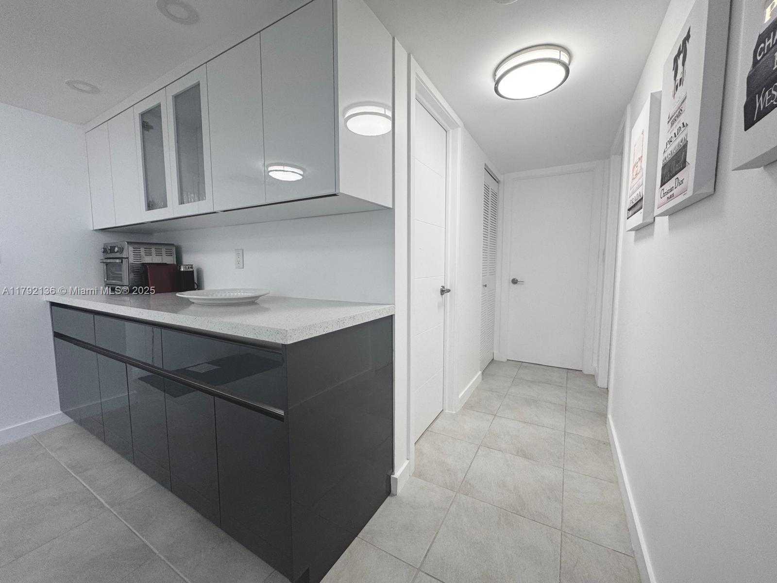 Small Image of 3800 SOUTH OCEAN DR #1710, Hollywood Number 36