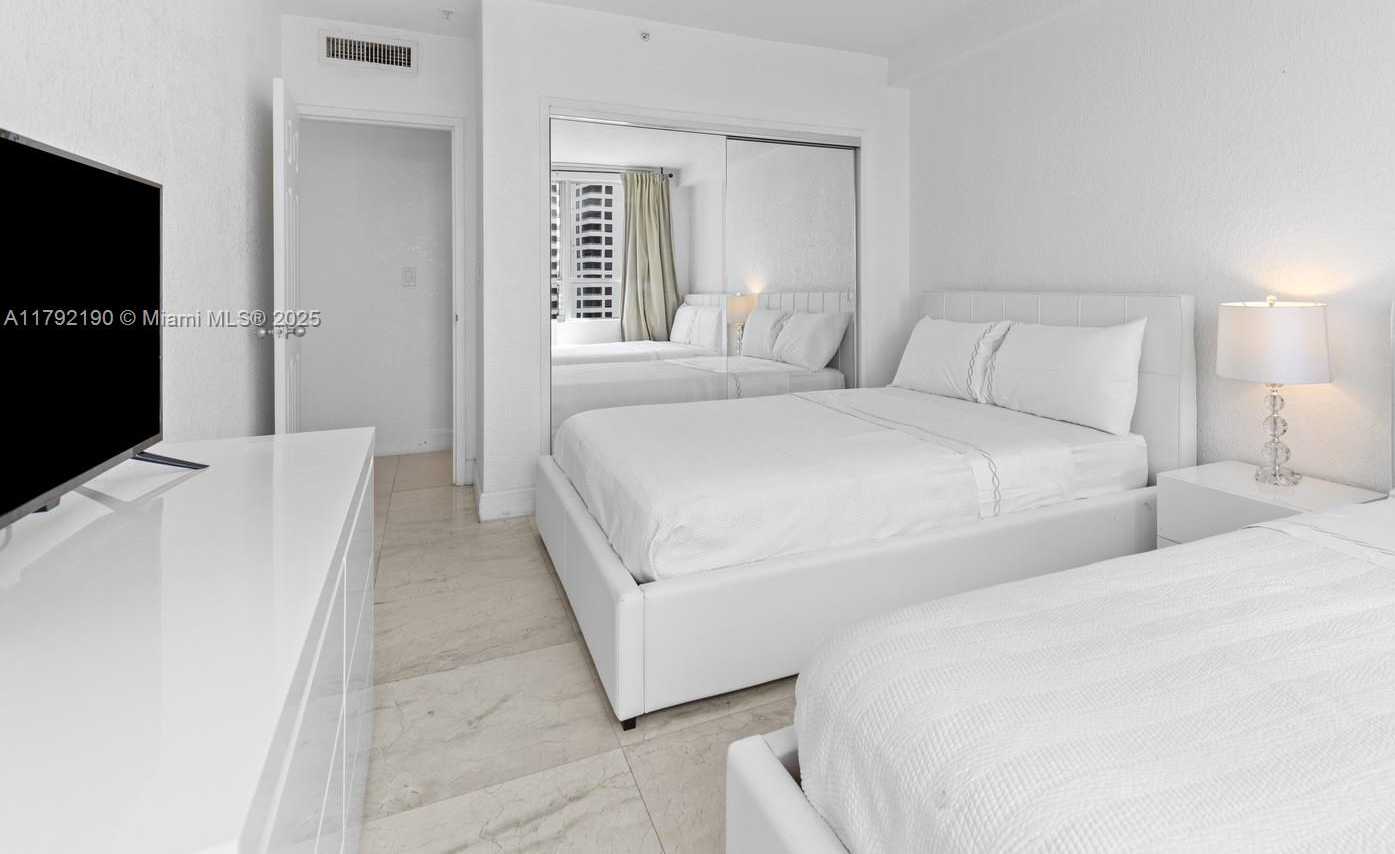 Small Image of 1500 BAY RD #1528S, Miami Beach Number 9