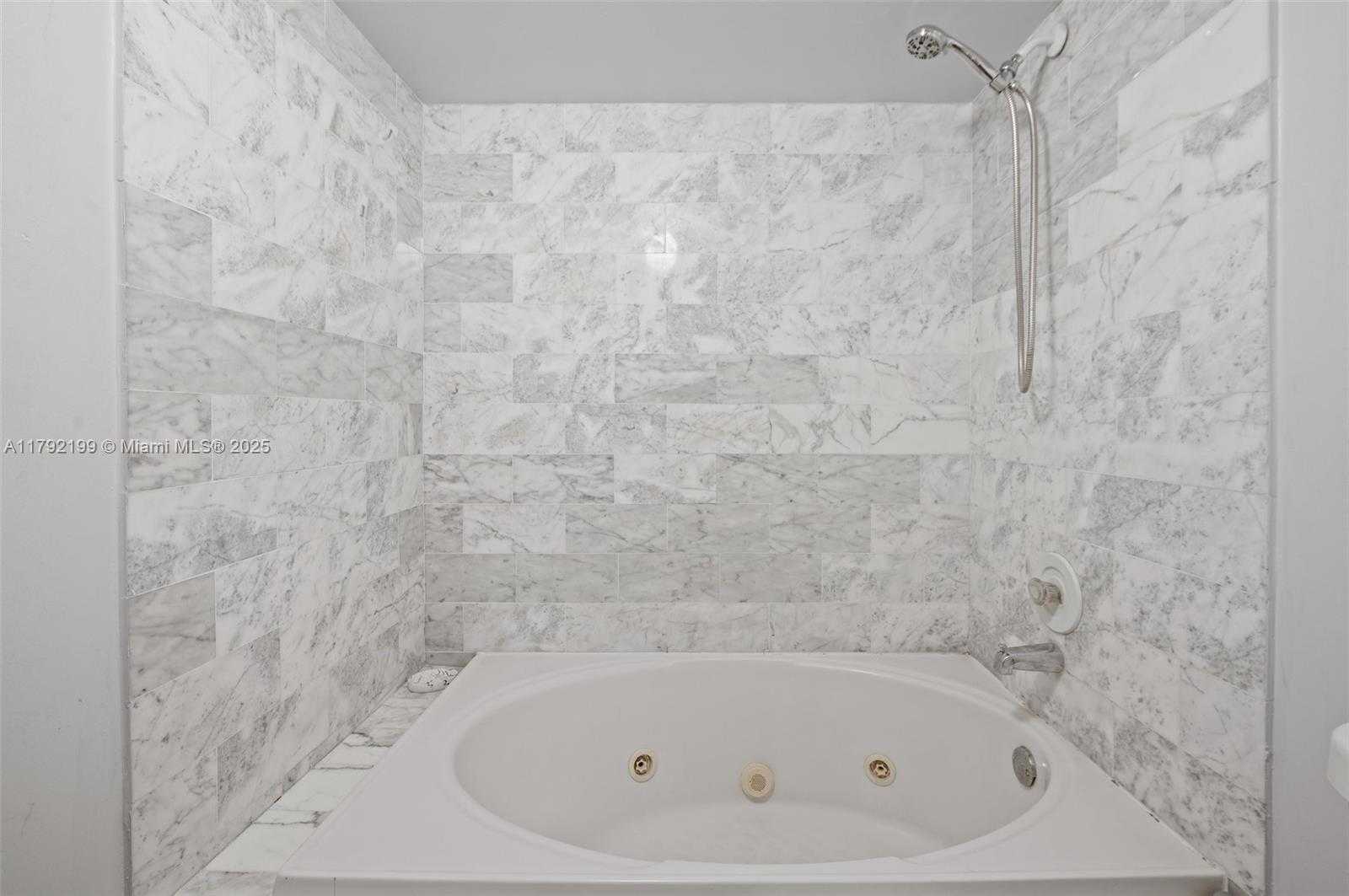 Small Image of 9341 COLLINS AVE #1204, Surfside Number 25