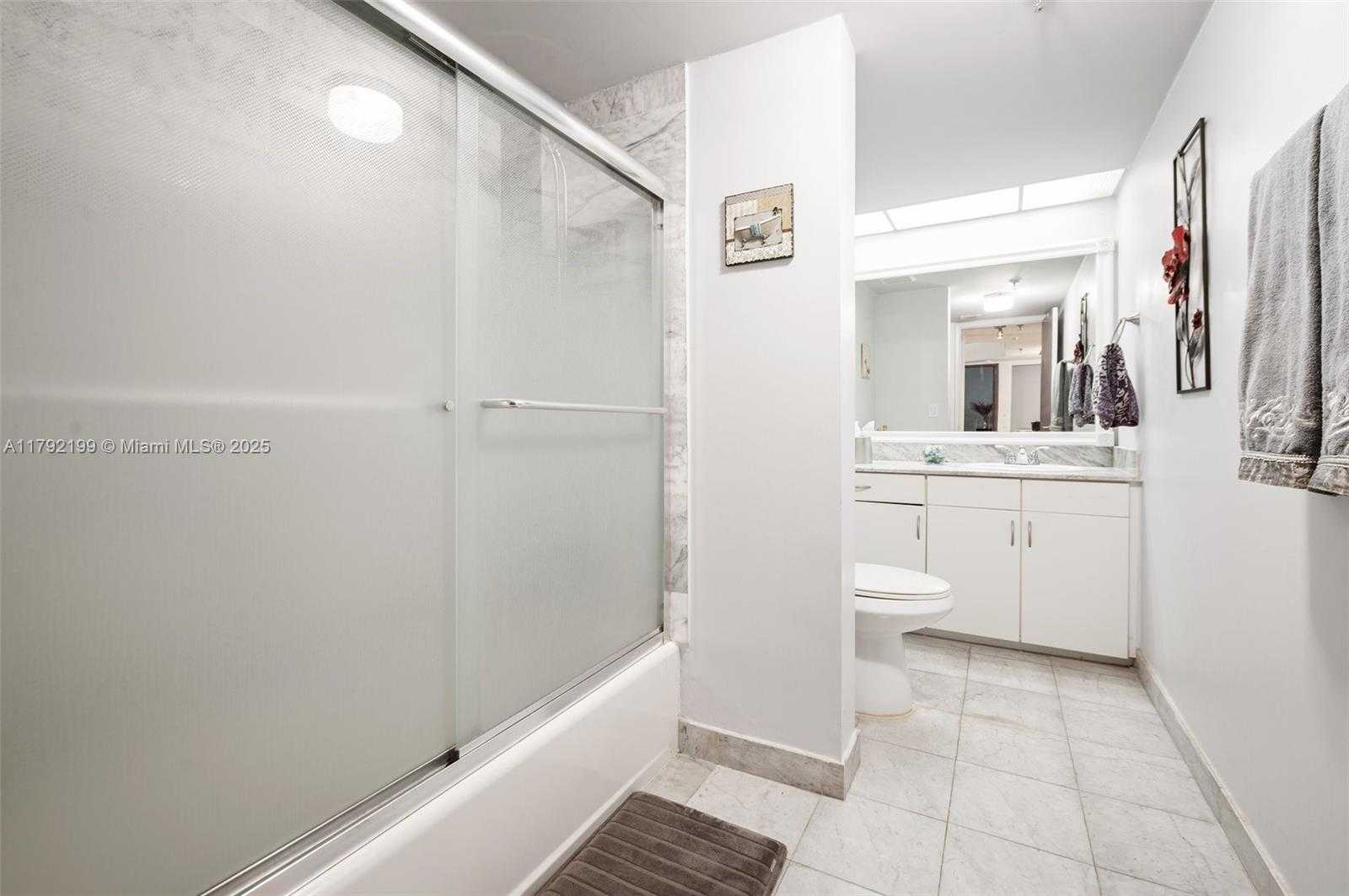 Small Image of 9341 COLLINS AVE #1204, Surfside Number 29
