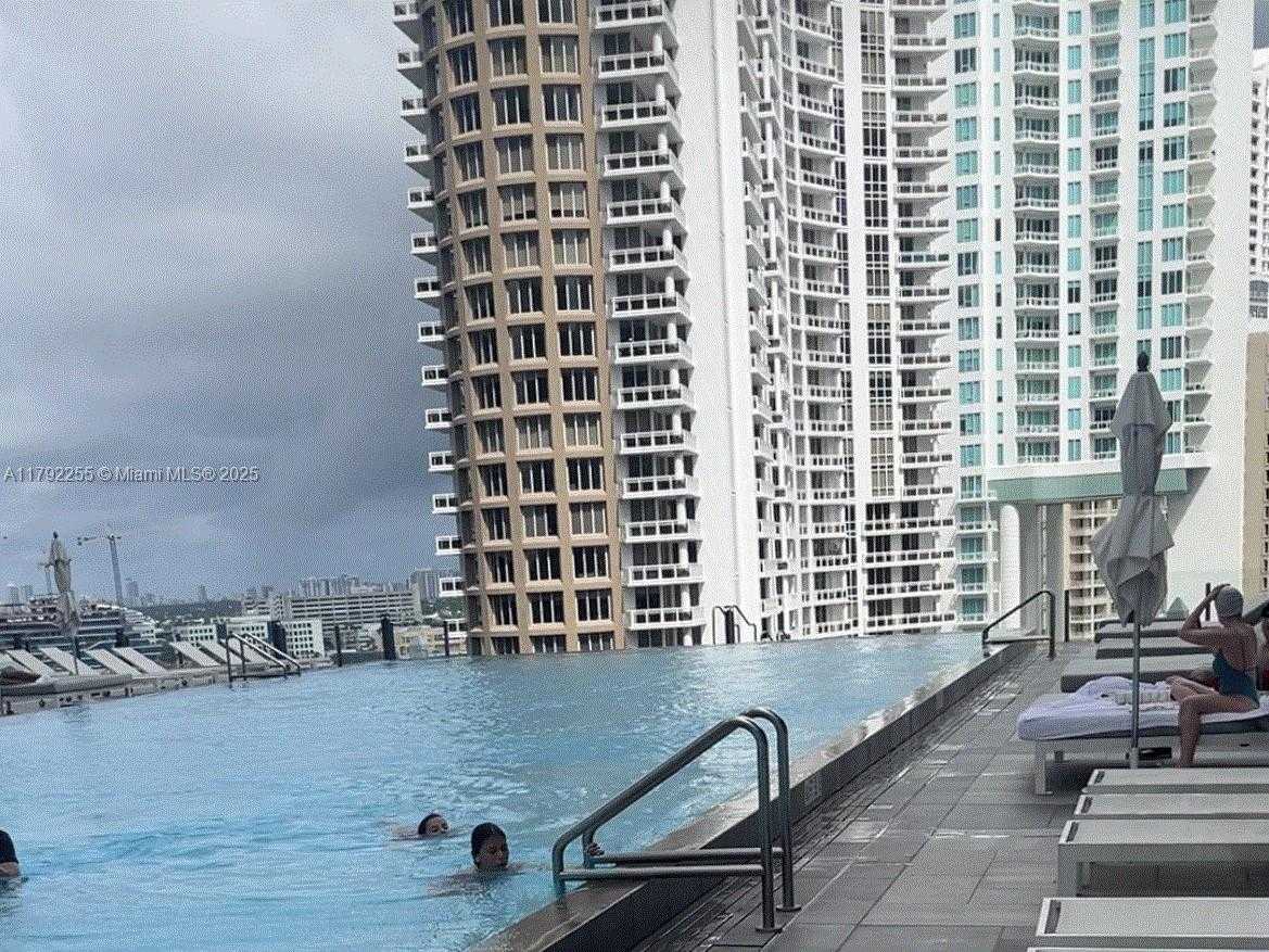 Small Image of 495 BRICKELL AVE #2801, Miami Number 21