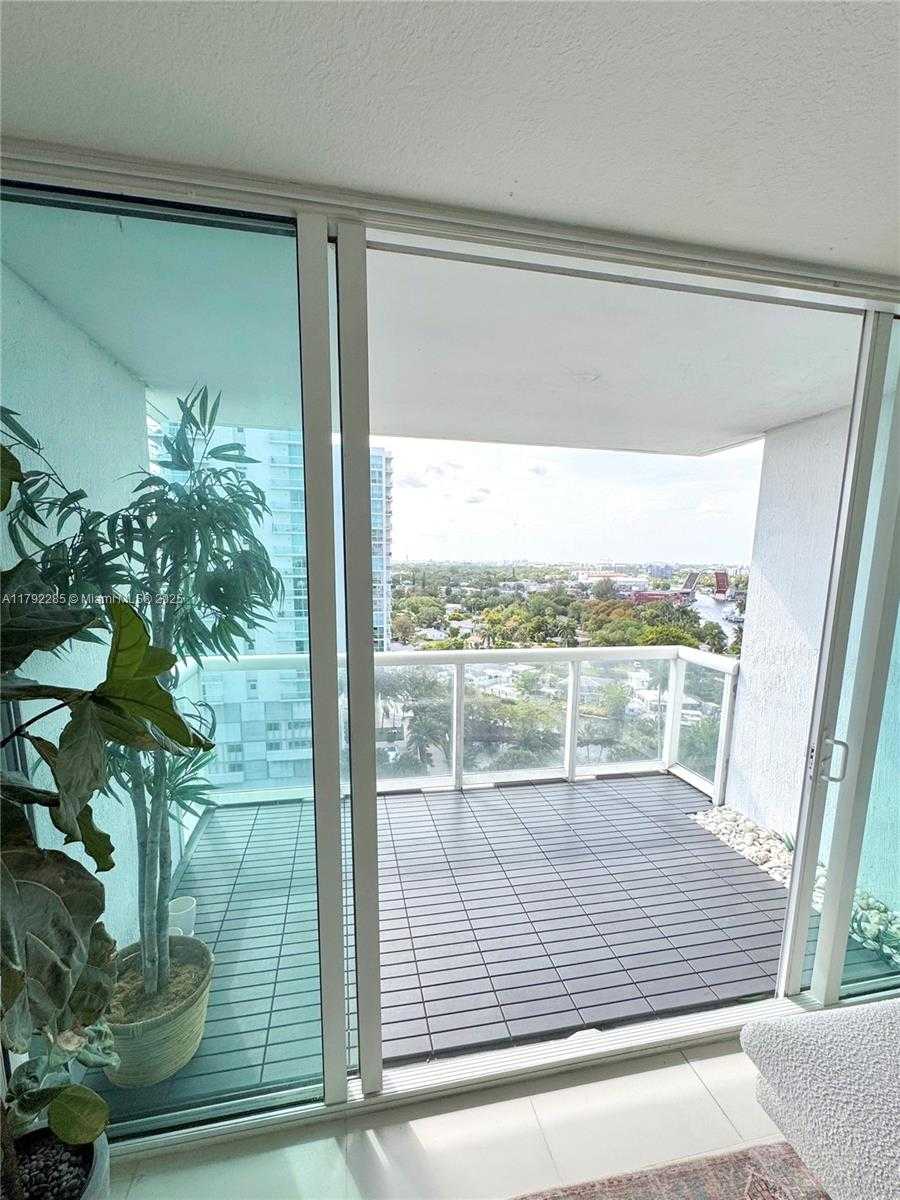 Small Image of 1861 NW S River Dr, Miami, FL 33125, USA Number 13