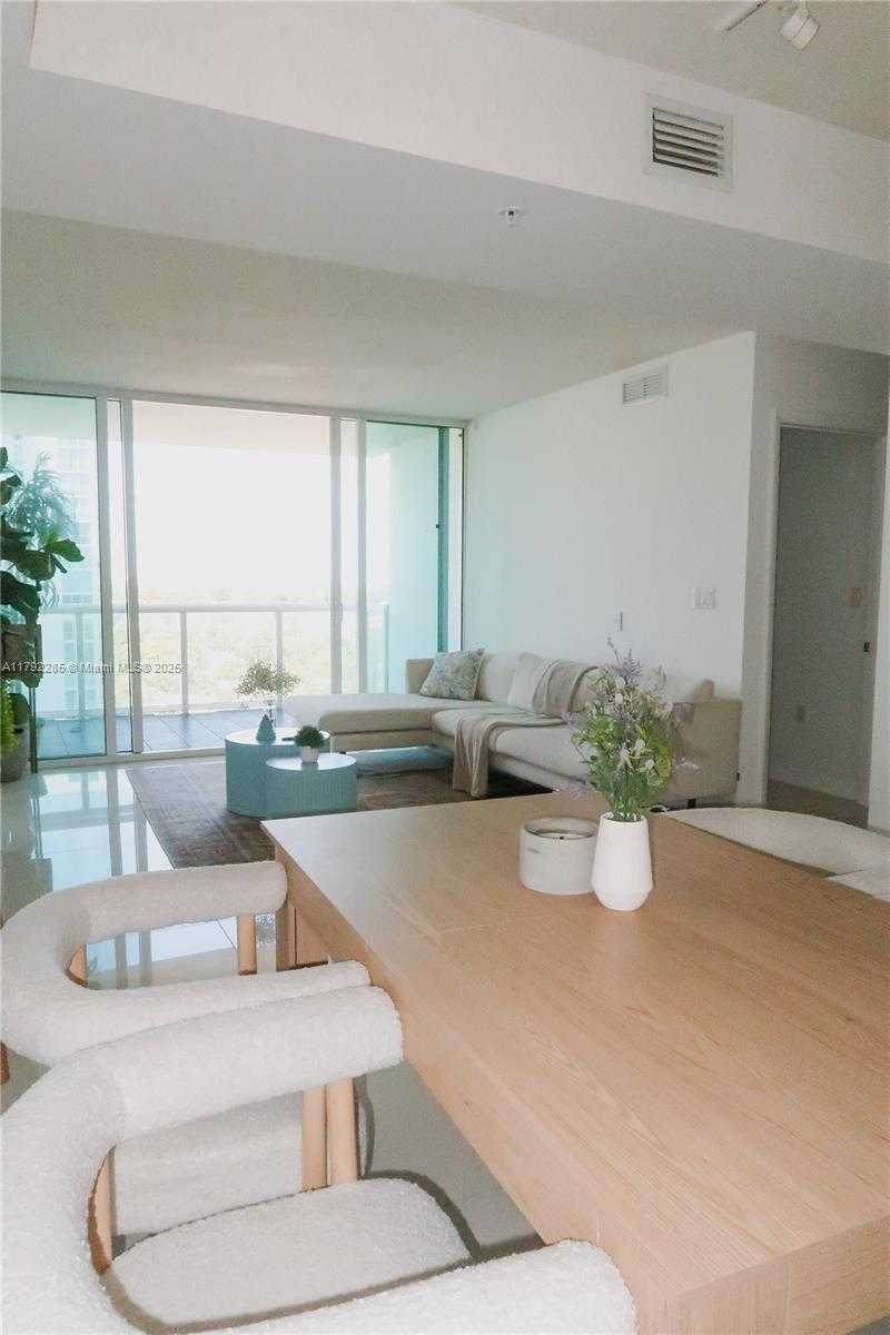Small Image of 1861 NW S River Dr, Miami, FL 33125, USA Number 20