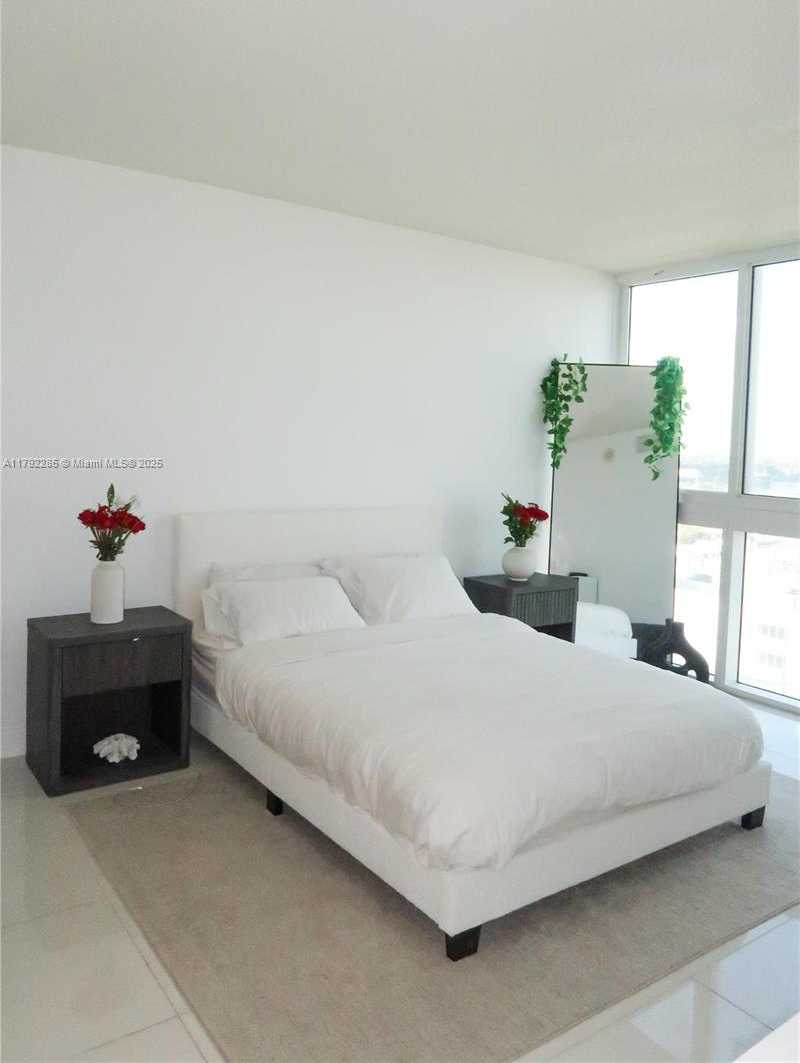 Small Image of 1861 NW S River Dr, Miami, FL 33125, USA Number 21