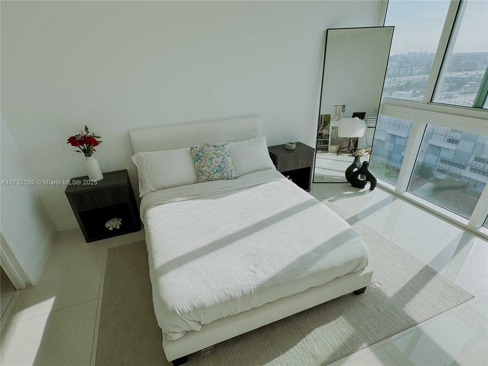 Small Image of 1861 NW S River Dr, Miami, FL 33125, USA Number 23