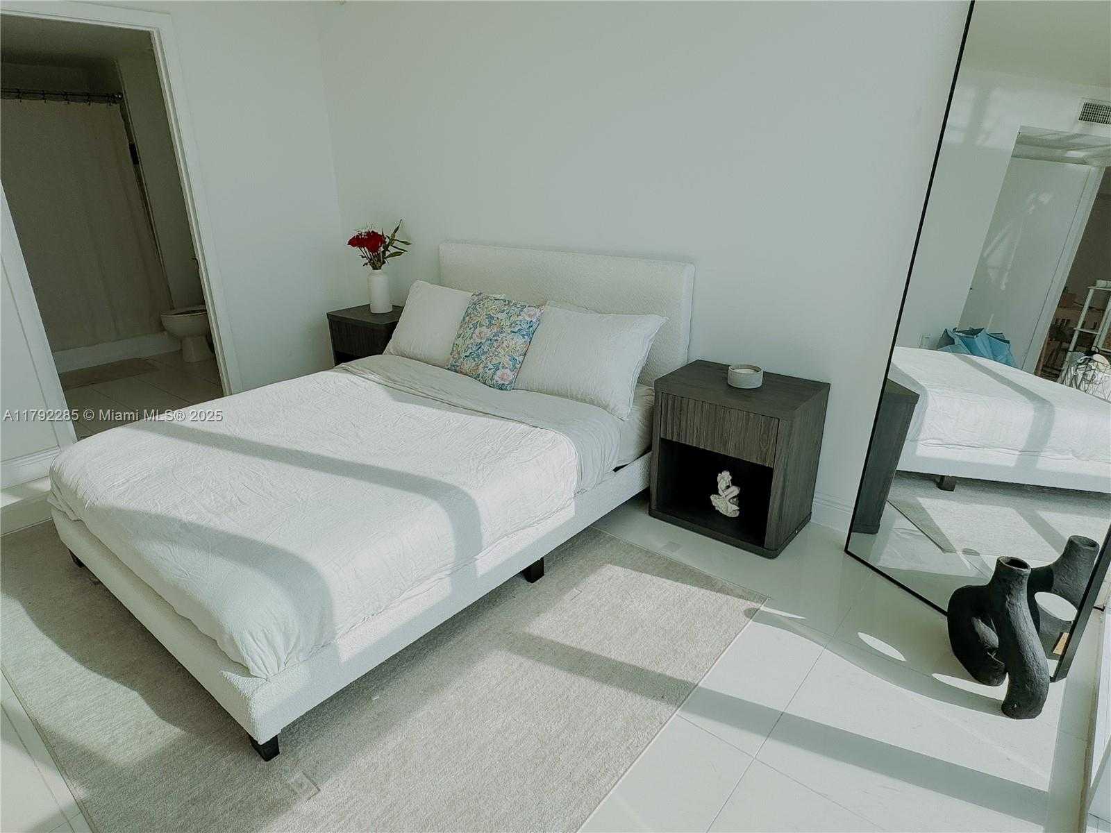 Small Image of 1861 NW S River Dr, Miami, FL 33125, USA Number 26