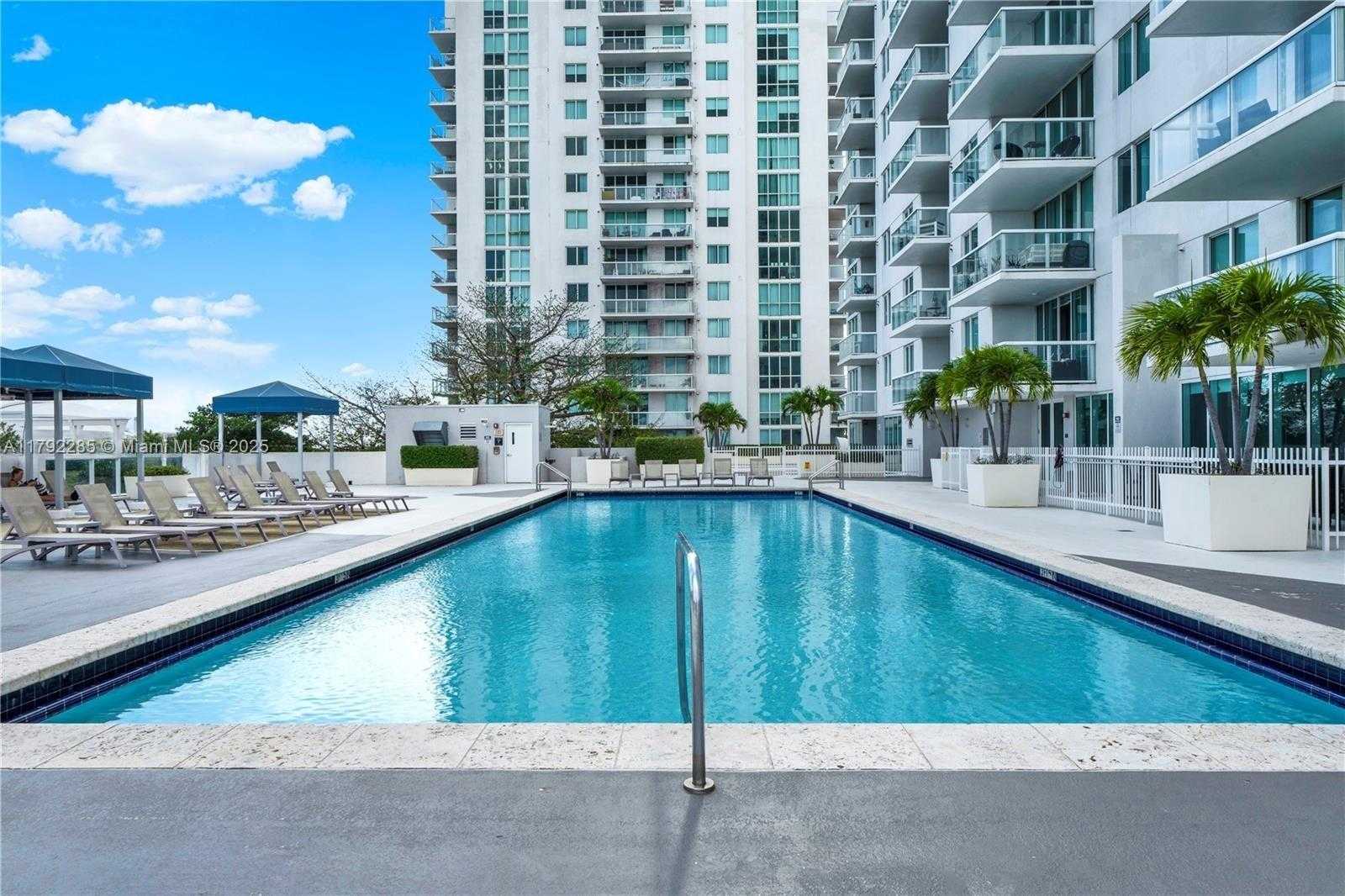 Small Image of 1861 NW S River Dr, Miami, FL 33125, USA Number 46
