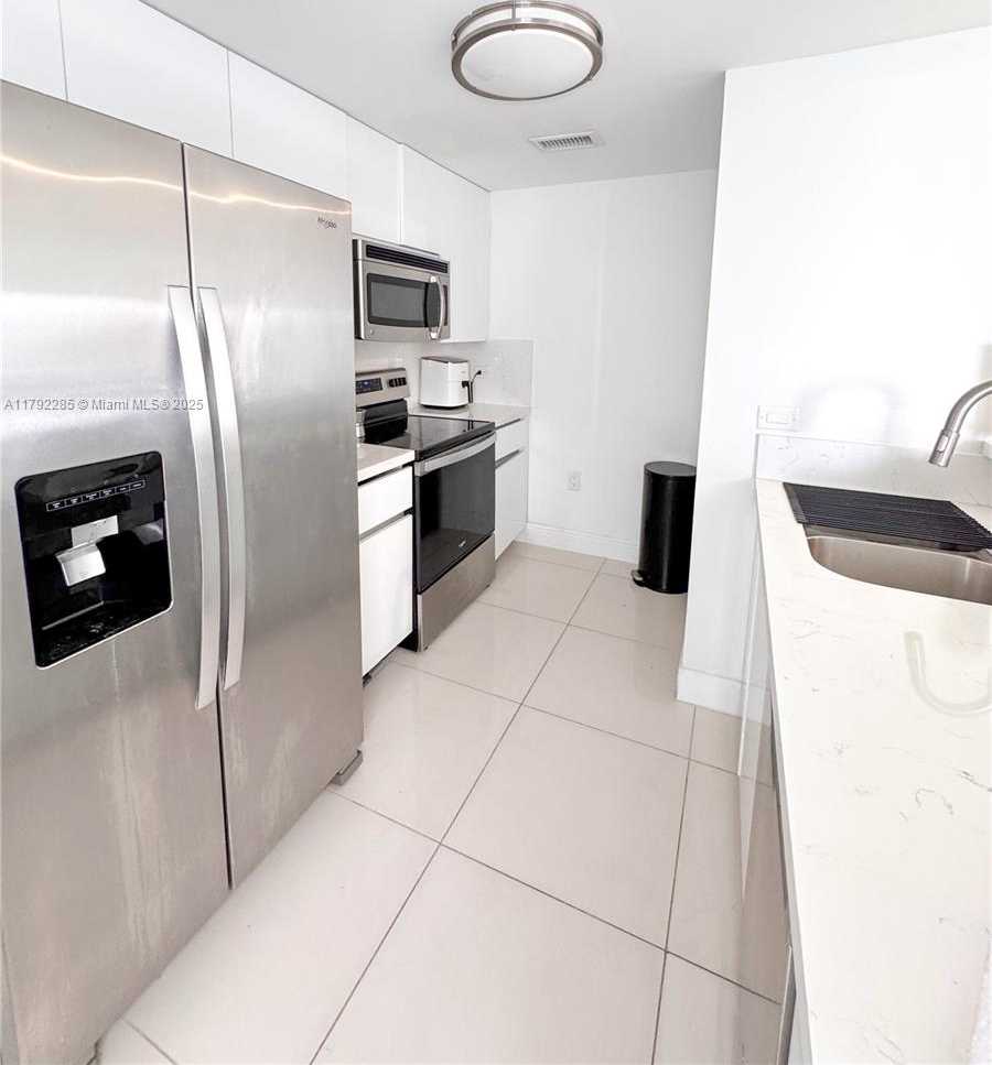 Small Image of 1861 NW S River Dr, Miami, FL 33125, USA Number 6
