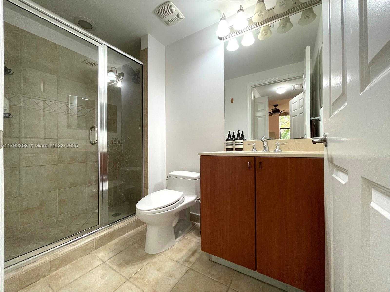 Small Image of 888 SOUTH DOUGLAS RD #119, Coral Gables Number 14