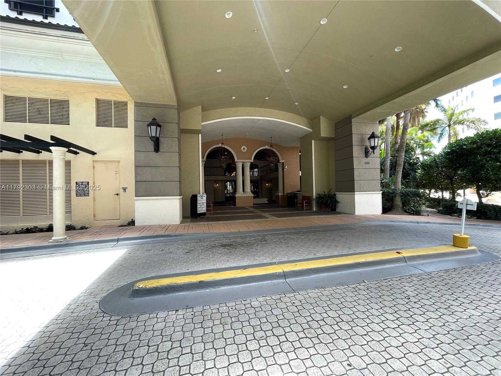 Small Image of 888 SOUTH DOUGLAS RD #119, Coral Gables Number 30