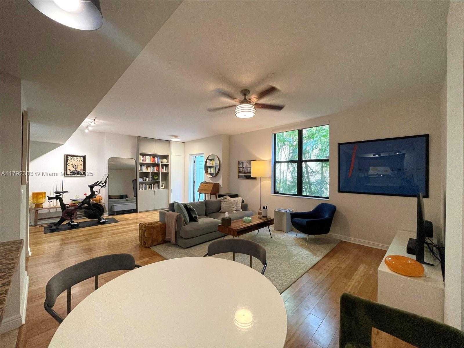 Small Image of 888 SOUTH DOUGLAS RD #119, Coral Gables Number 6
