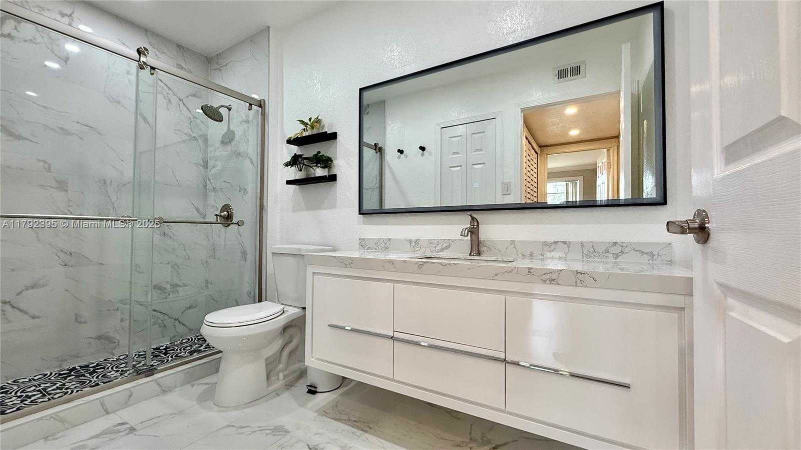 Small Image of 15330 SOUTH WEST 106TH TER #921, Miami Number 21