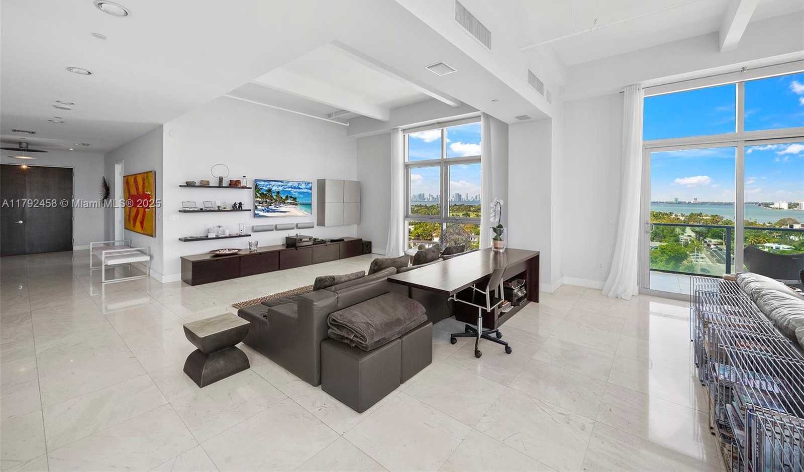 Small Image of 201 AQUA AVENUE #1001, Miami Beach Number 12