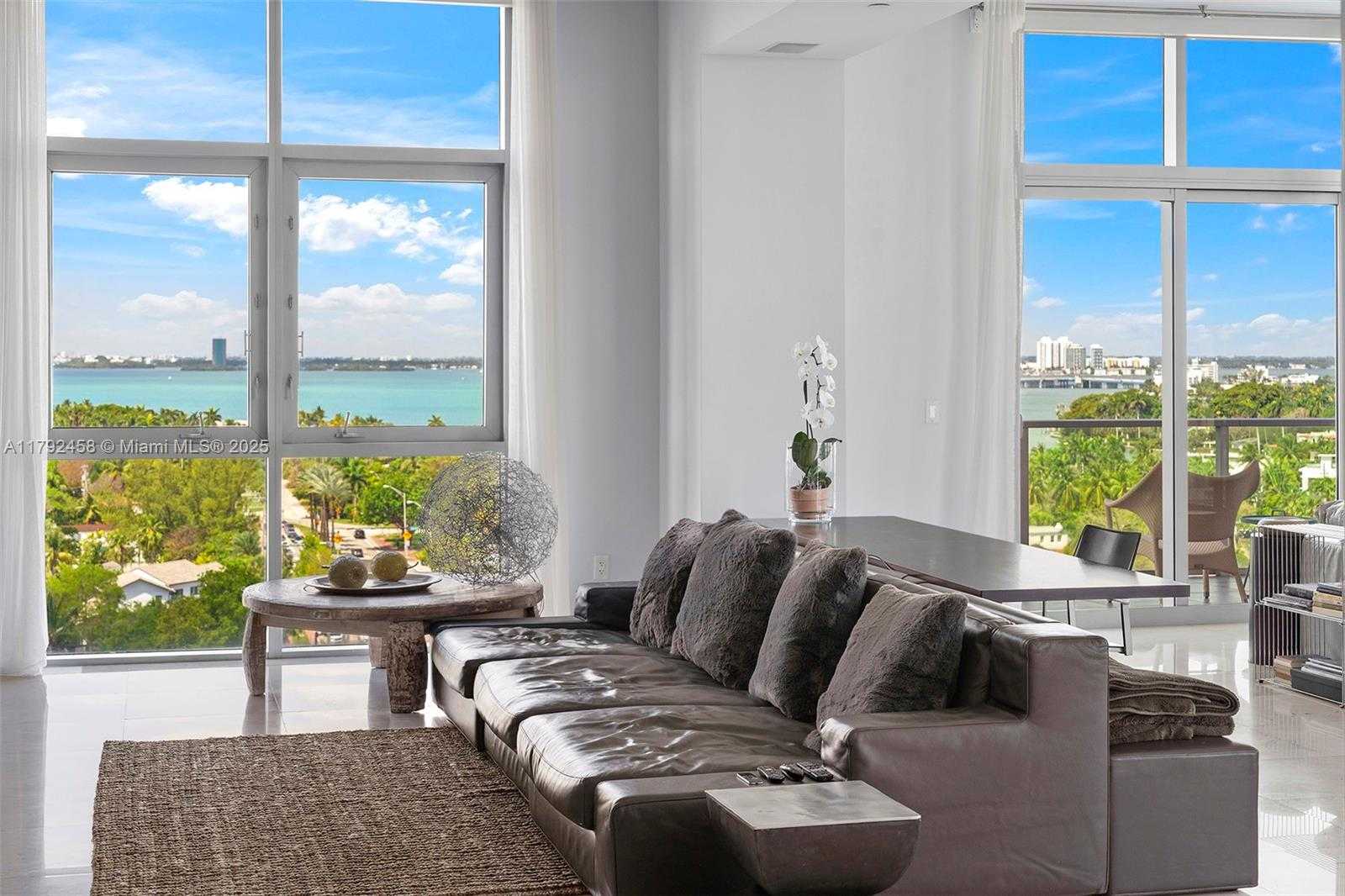 Small Image of 201 AQUA AVENUE #1001, Miami Beach Number 14