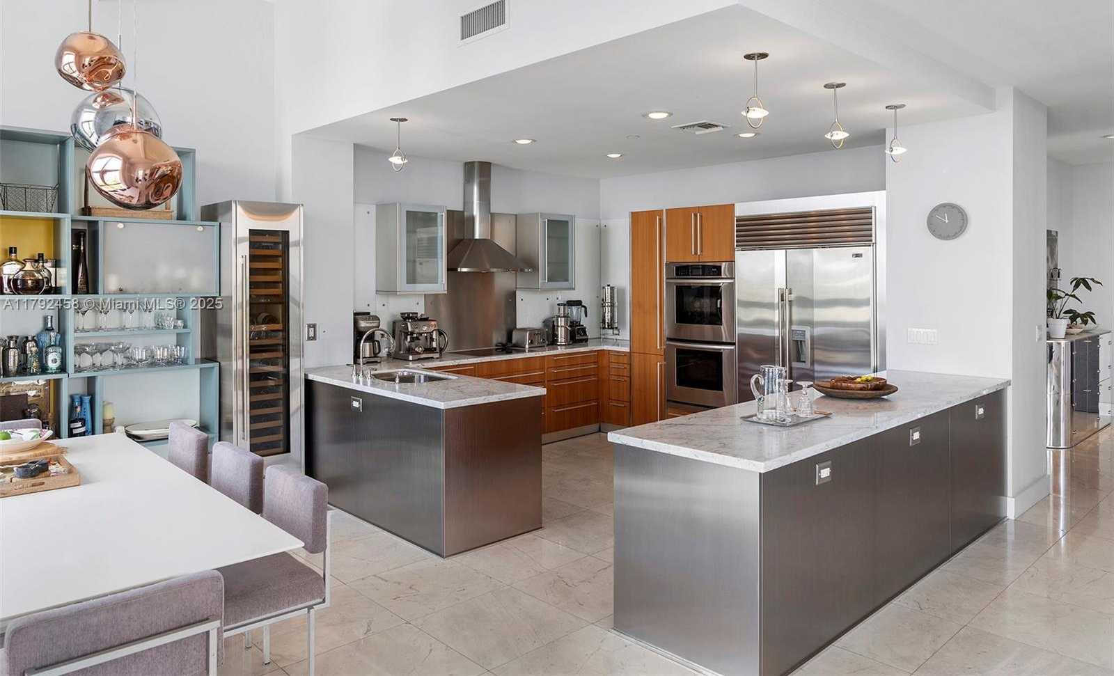 Small Image of 201 AQUA AVENUE #1001, Miami Beach Number 20