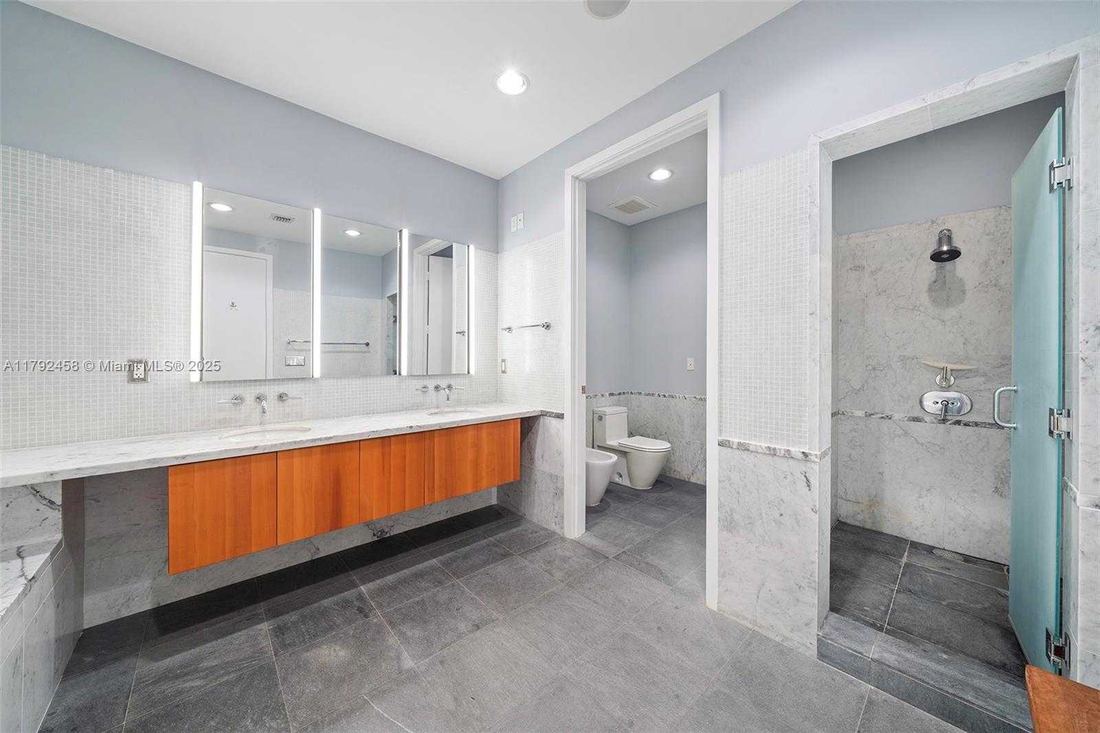 Small Image of 201 AQUA AVENUE #1001, Miami Beach Number 38