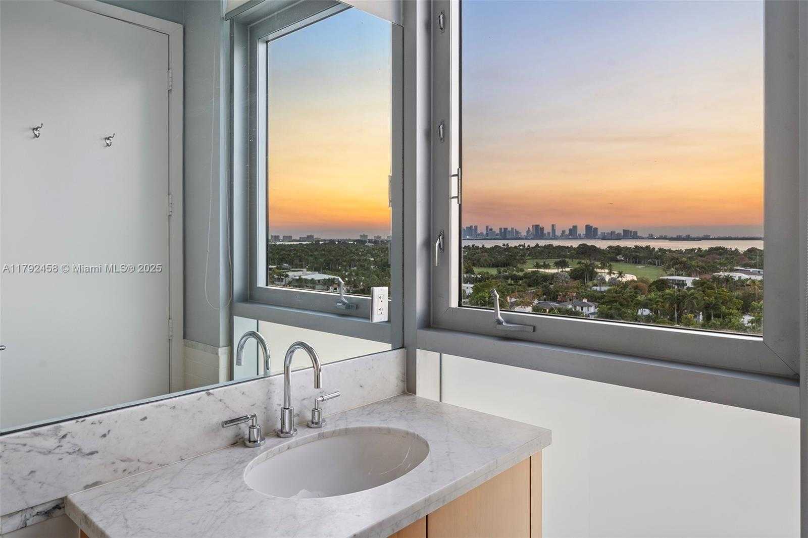 Small Image of 201 AQUA AVENUE #1001, Miami Beach Number 41