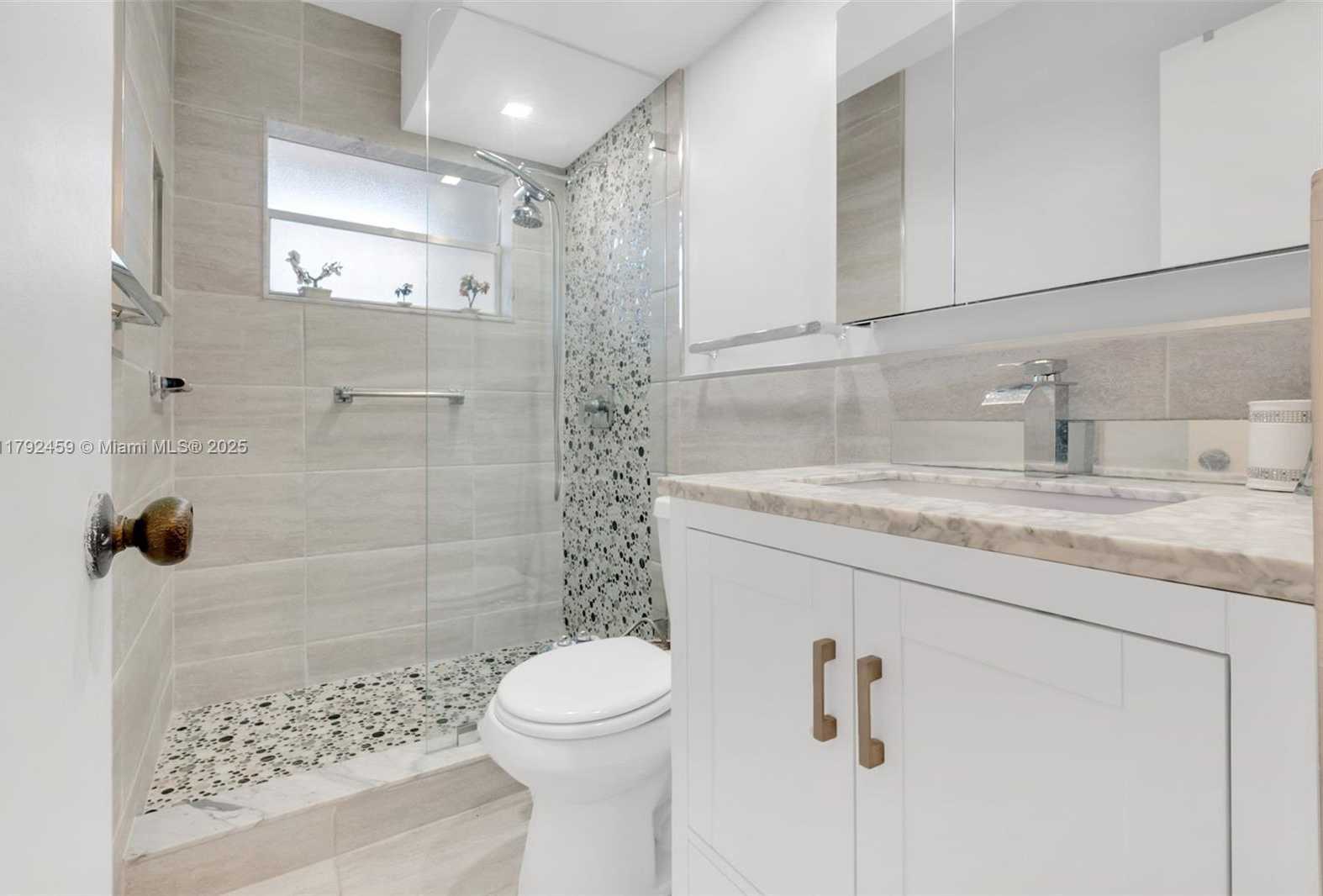 Small Image of 6800 ROYAL PALM BLVD #101F, Margate Number 18