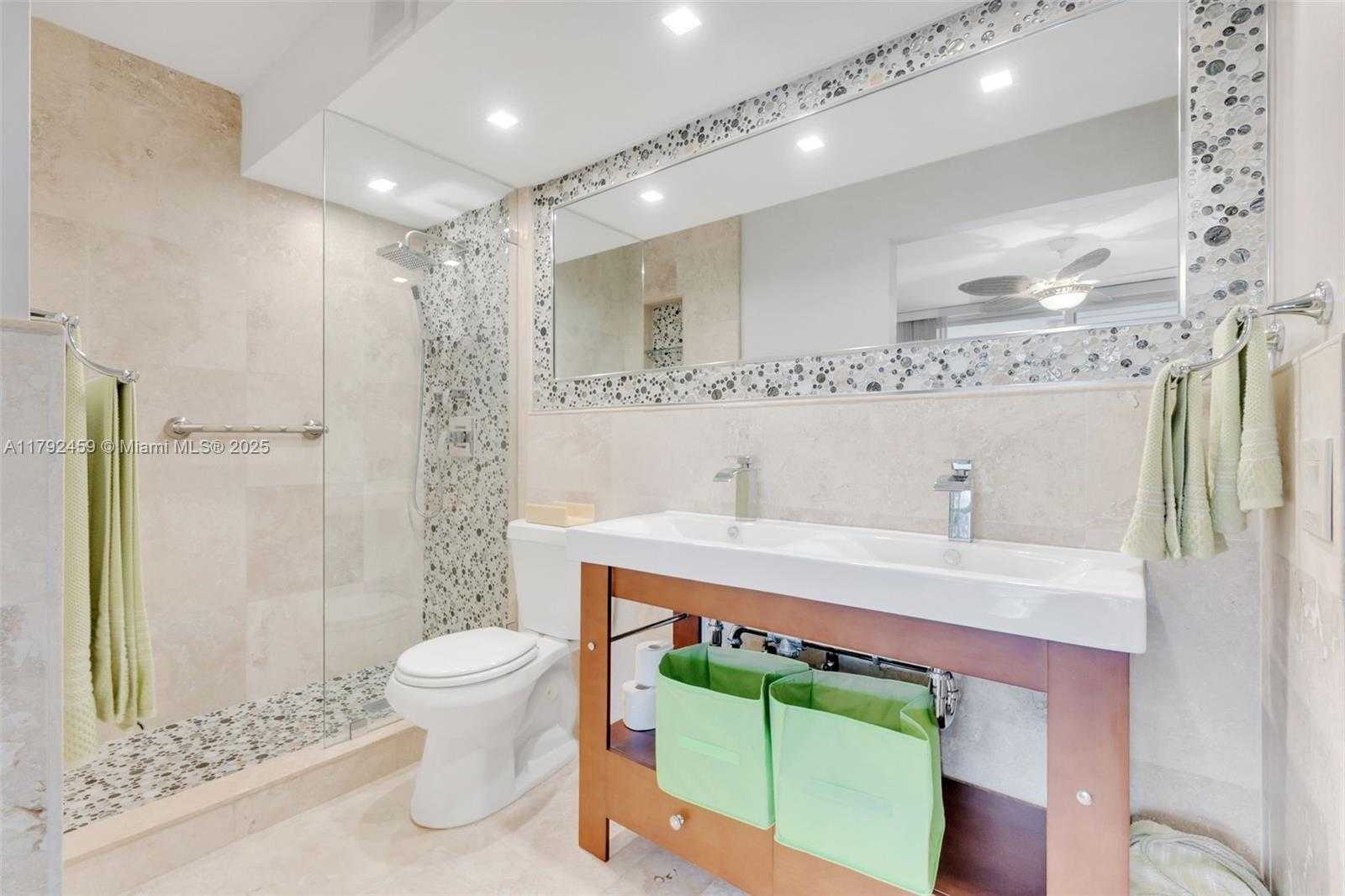 Small Image of 6800 ROYAL PALM BLVD #101F, Margate Number 24