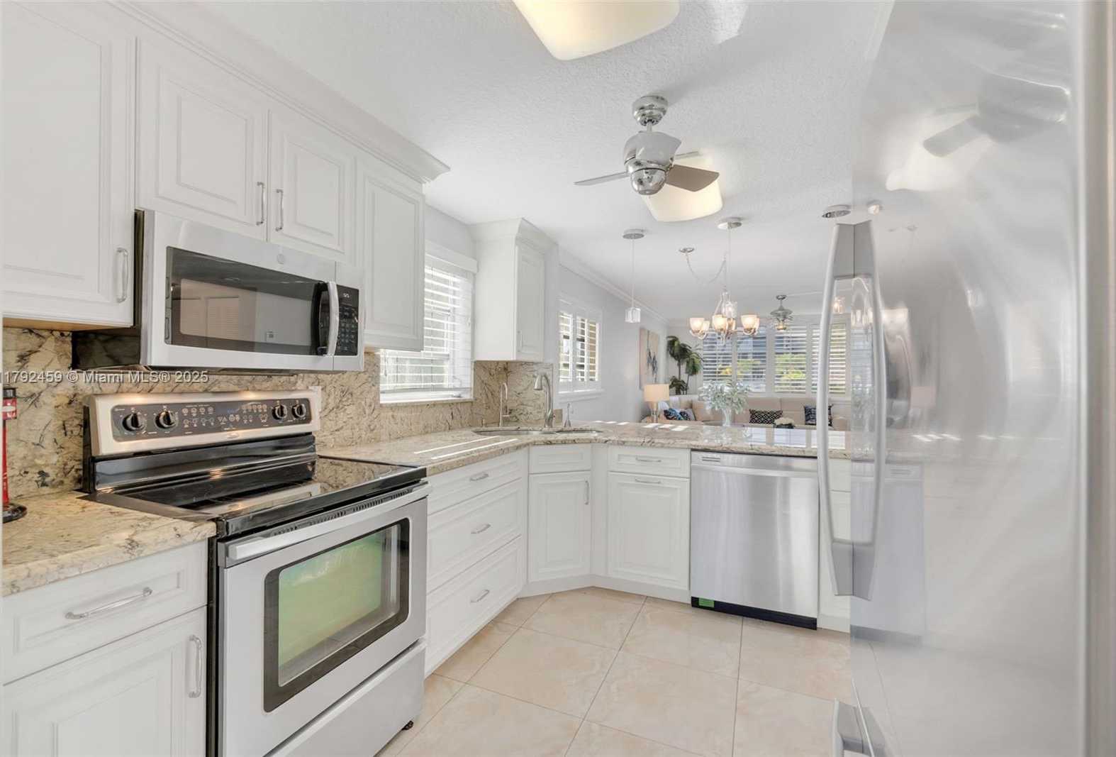 Small Image of 6800 ROYAL PALM BLVD #101F, Margate Number 7