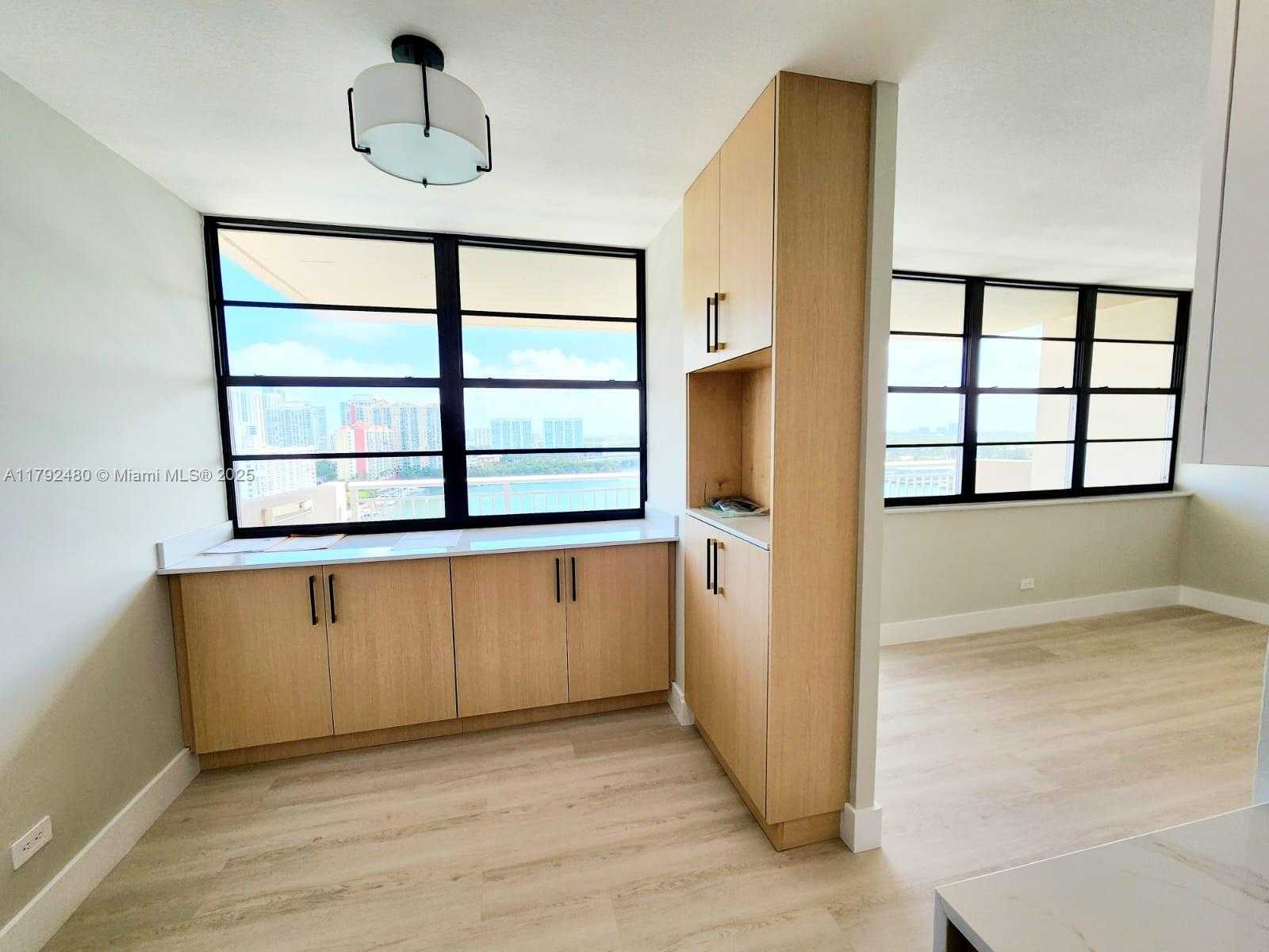Small Image of 250 174TH ST #1618, Sunny Isles Beach Number 12