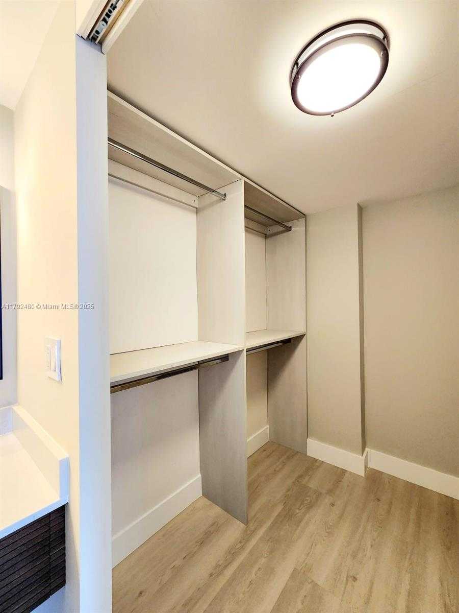 Small Image of 250 174TH ST #1618, Sunny Isles Beach Number 34