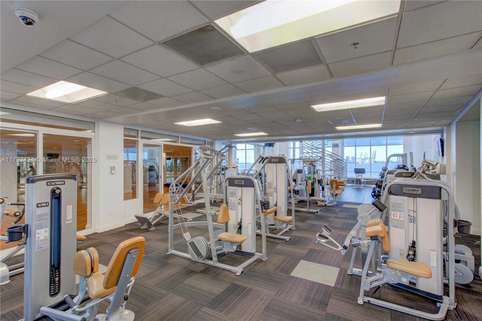 Small Image of 808 BRICKELL KEY DR #3007, Miami Number 47
