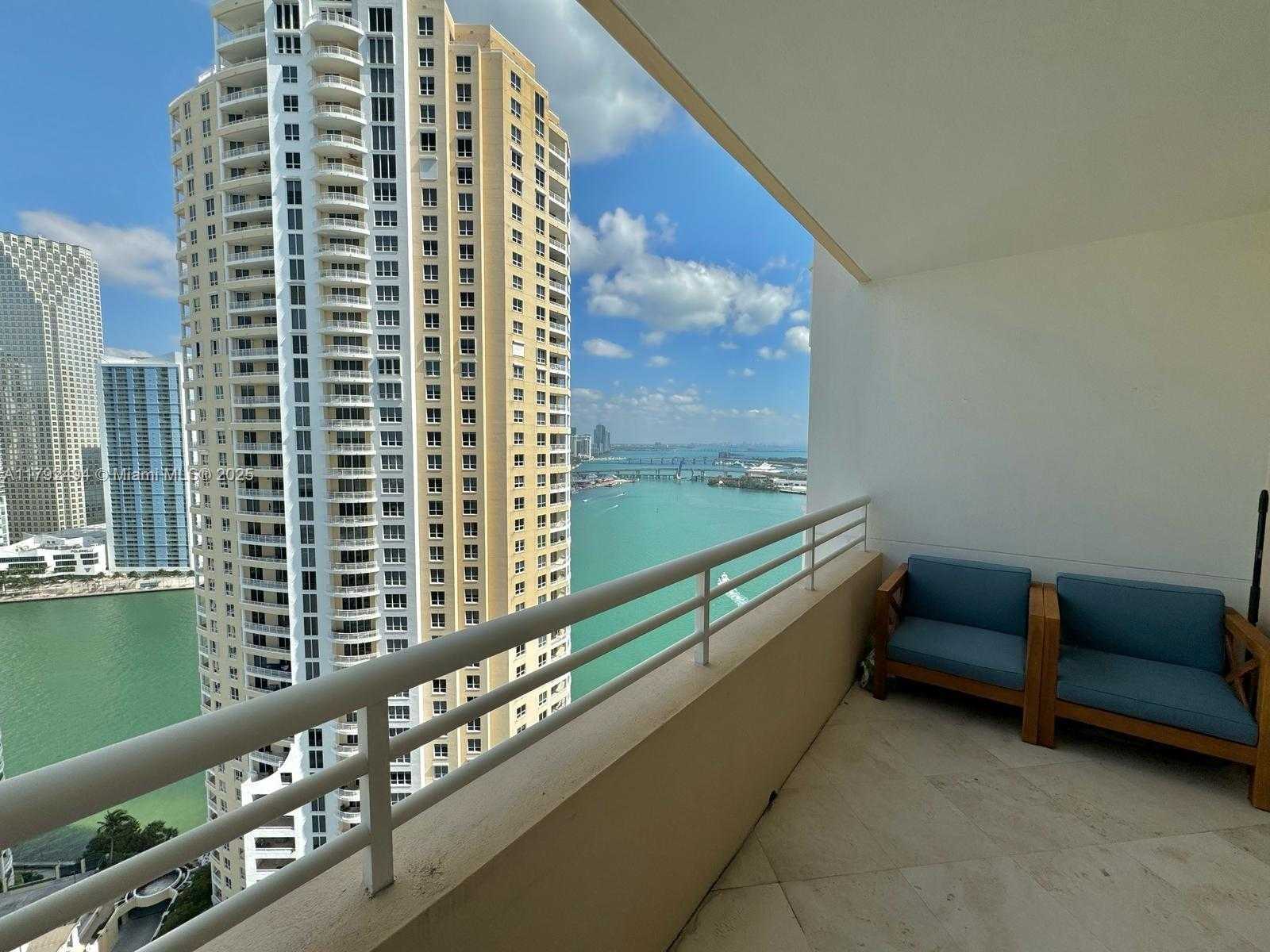 Small Image of 808 BRICKELL KEY DR #3007, Miami Number 9
