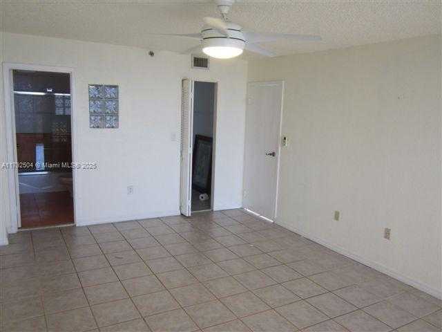 Small Image of 555 NORTH EAST 15TH ST #33H, Miami Number 16