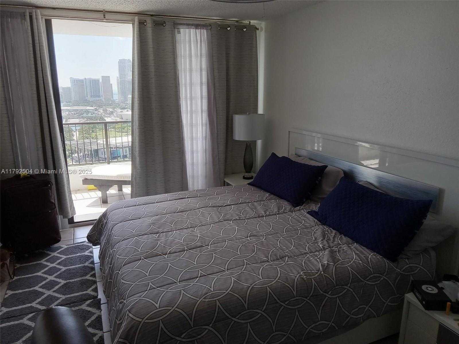 Small Image of 555 NORTH EAST 15TH ST #33H, Miami Number 19