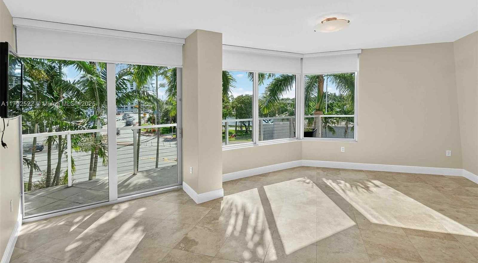 Small Image of 6305 INDIAN CREEK DR #3F, Miami Beach Number 38
