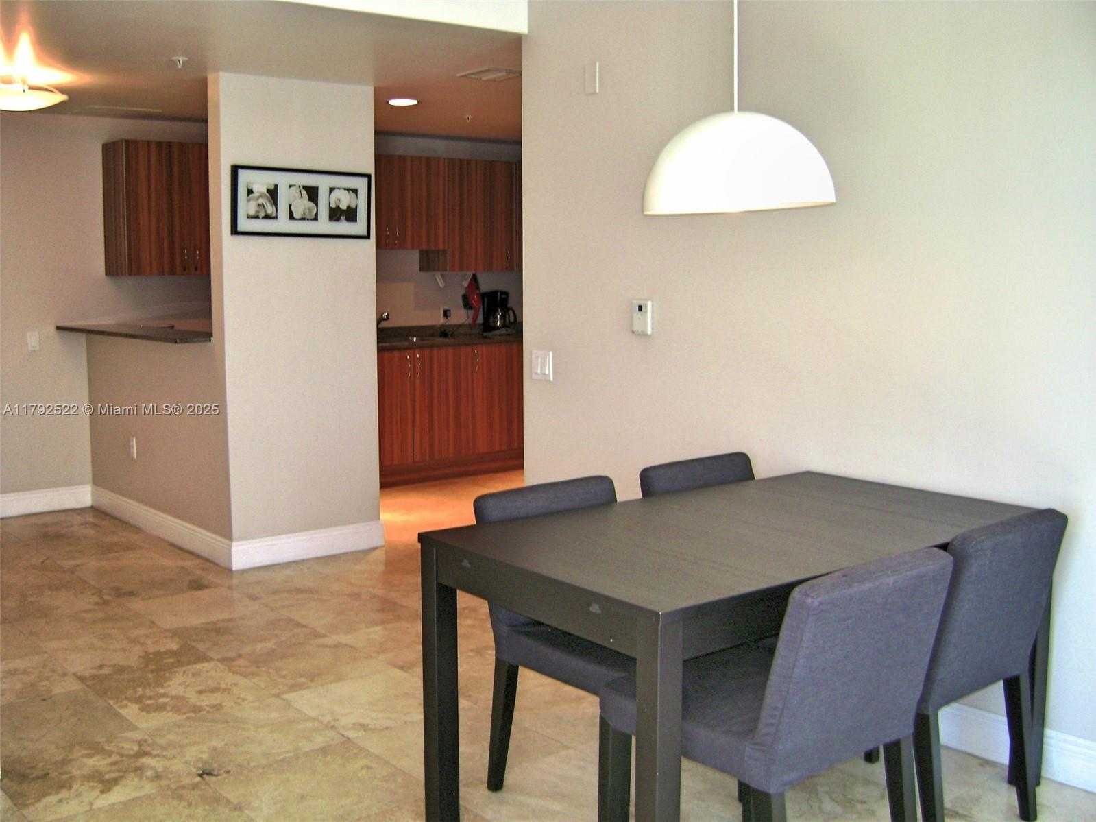Small Image of 6305 SOUTH EAST INDIAN CREEK DR #3F, Miami Beach Number 5