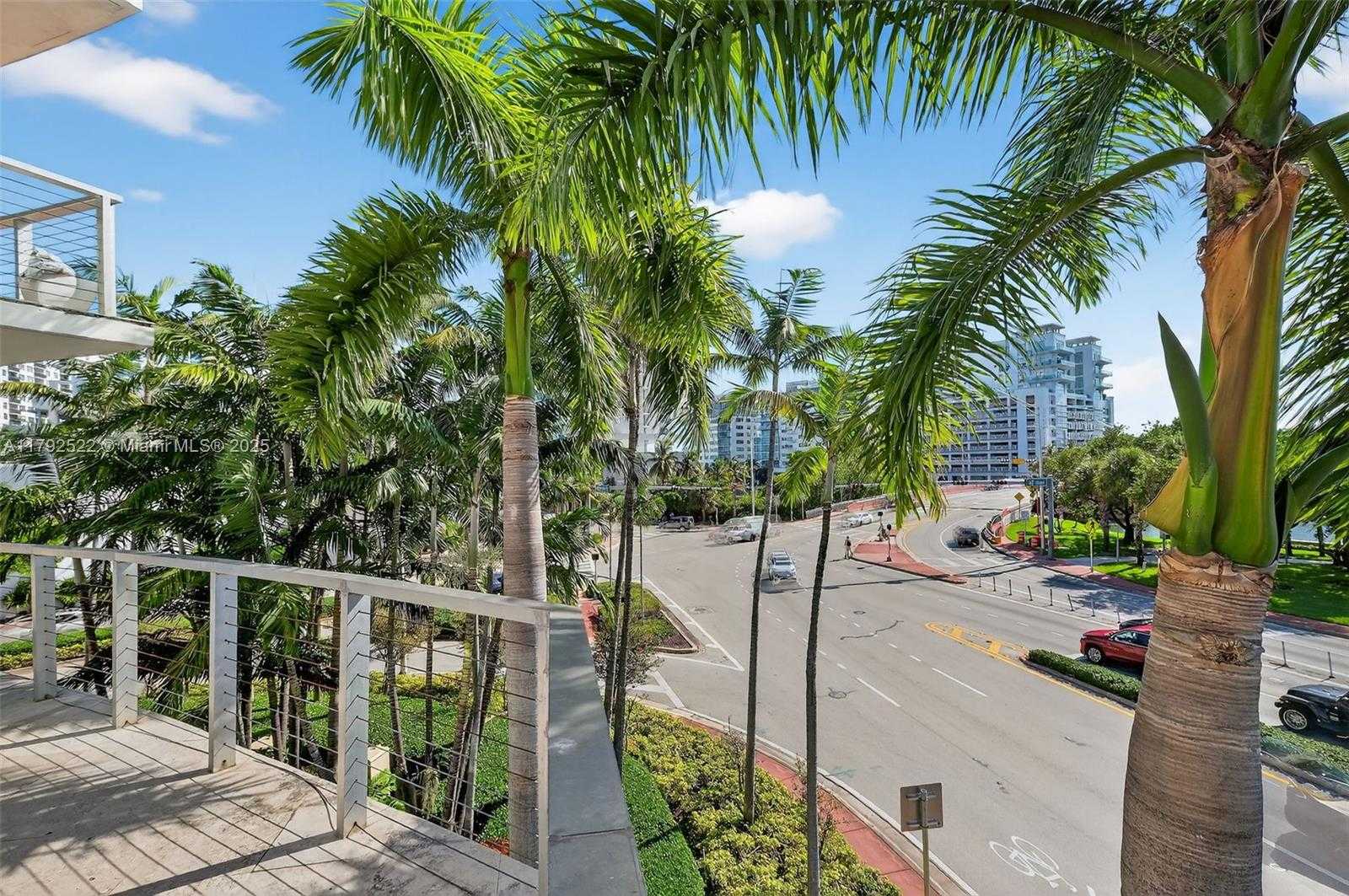 Small Image of 6305 INDIAN CREEK DR #3F, Miami Beach Number 50