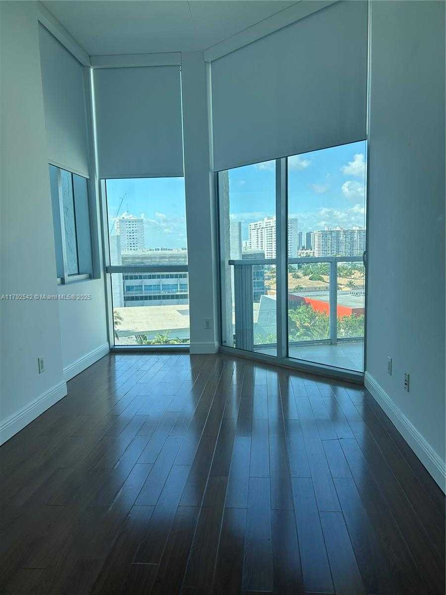 Small Image of 3029 NORTH EAST 188TH ST #905, Aventura Number 19