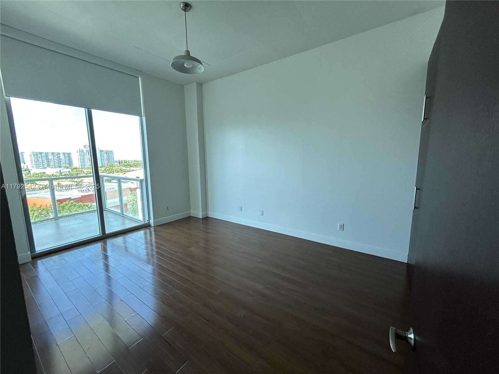 Small Image of 3029 NORTH EAST 188TH ST #905, Aventura Number 21