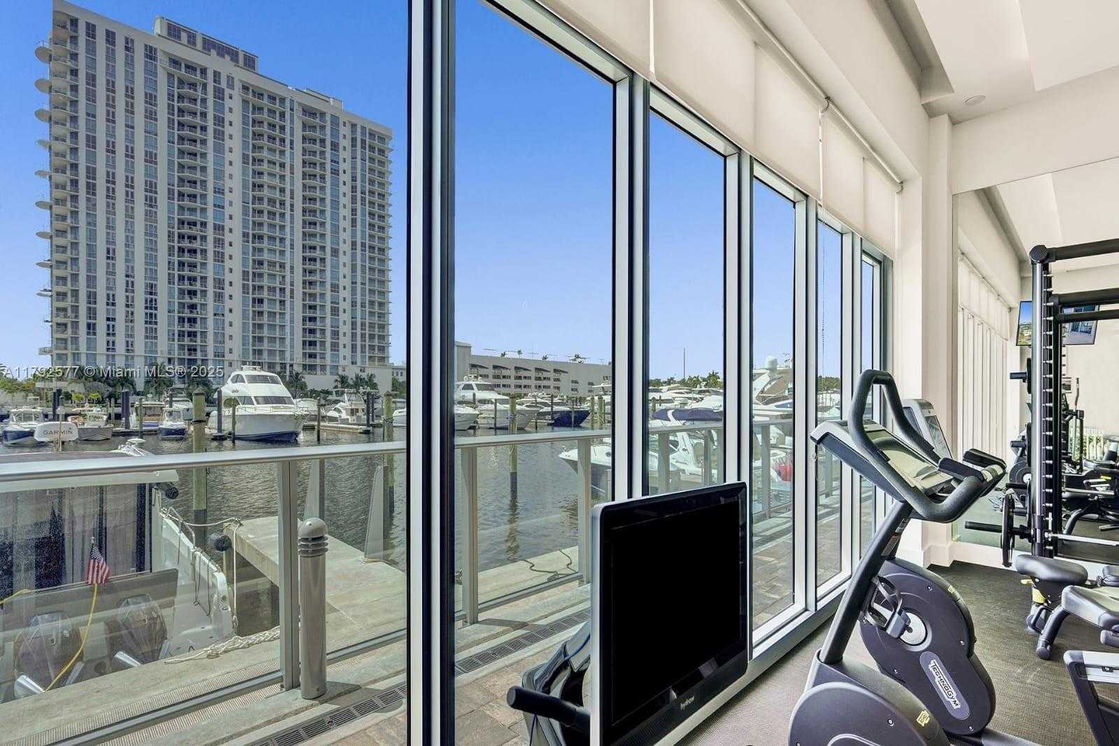 Small Image of 17301 BISCAYNE BLVD #1108, Aventura Number 27