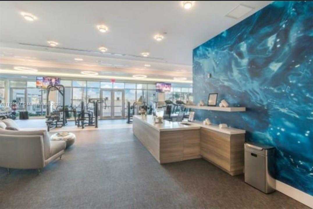 Small Image of 17301 BISCAYNE BLVD #1108, Aventura Number 41