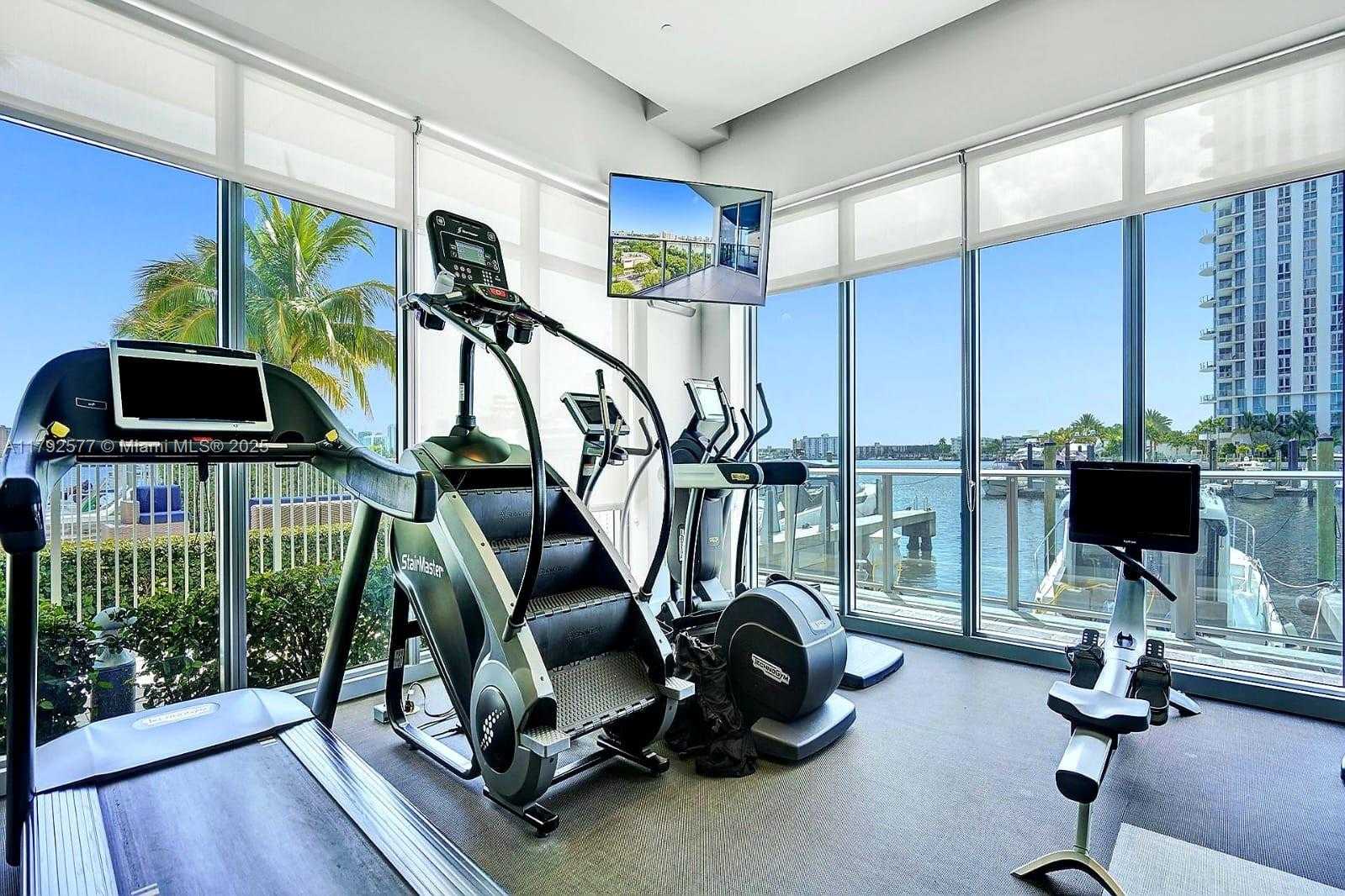 Small Image of 17301 BISCAYNE BLVD #1108, Aventura Number 42